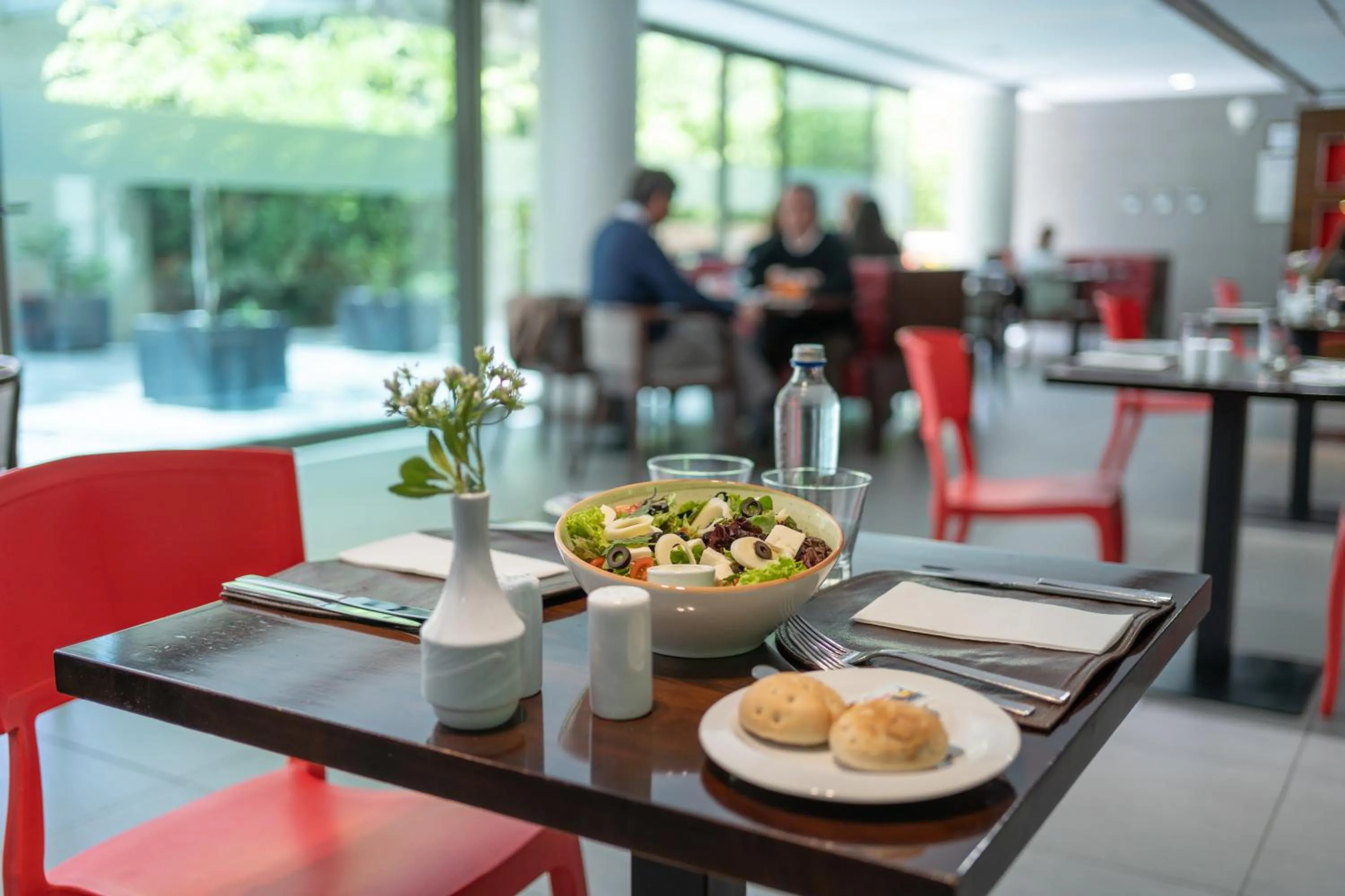 Restaurant/places to eat in abba Presidente Suites Santiago