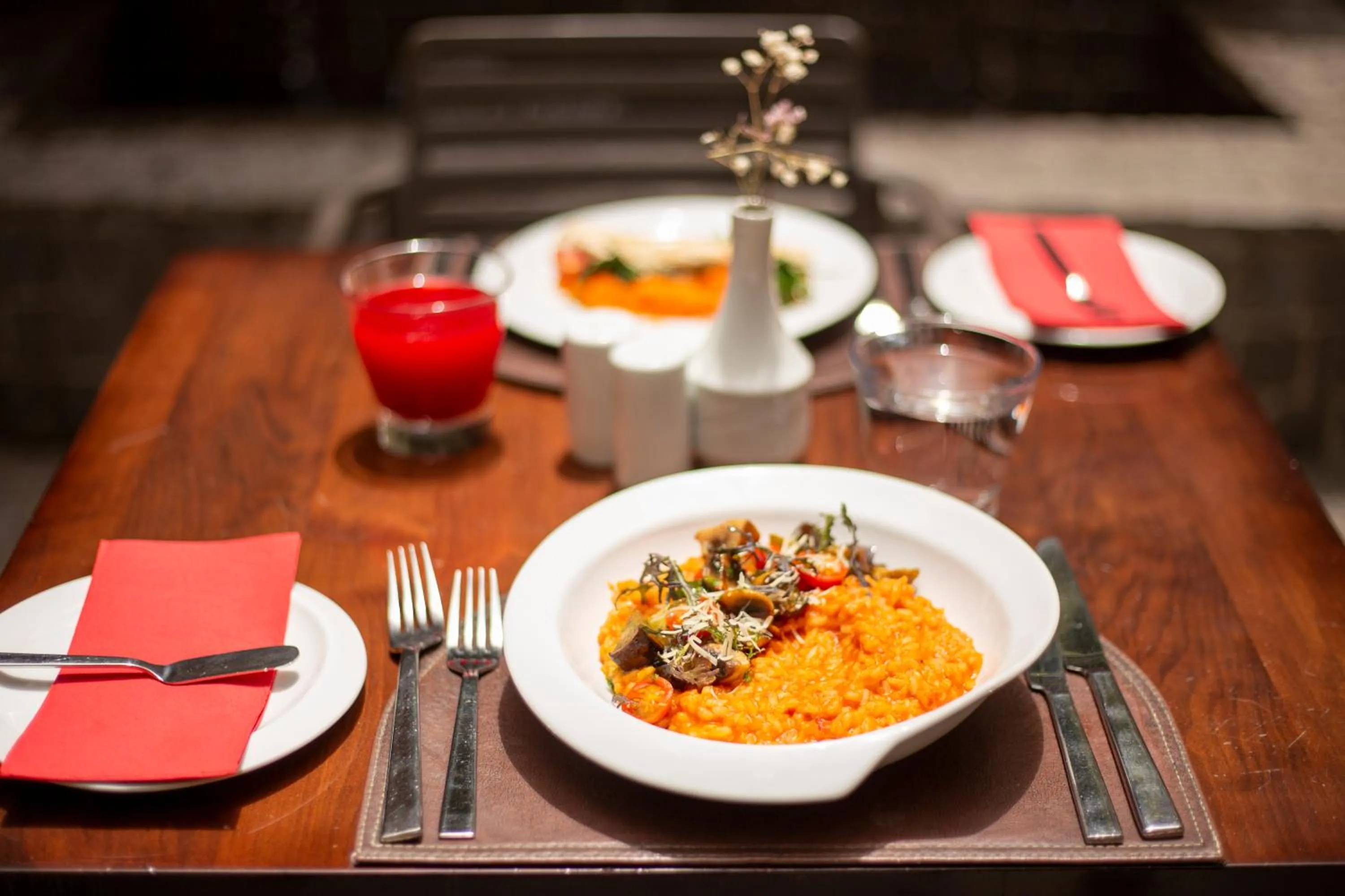 Restaurant/places to eat in abba Presidente Suites Santiago