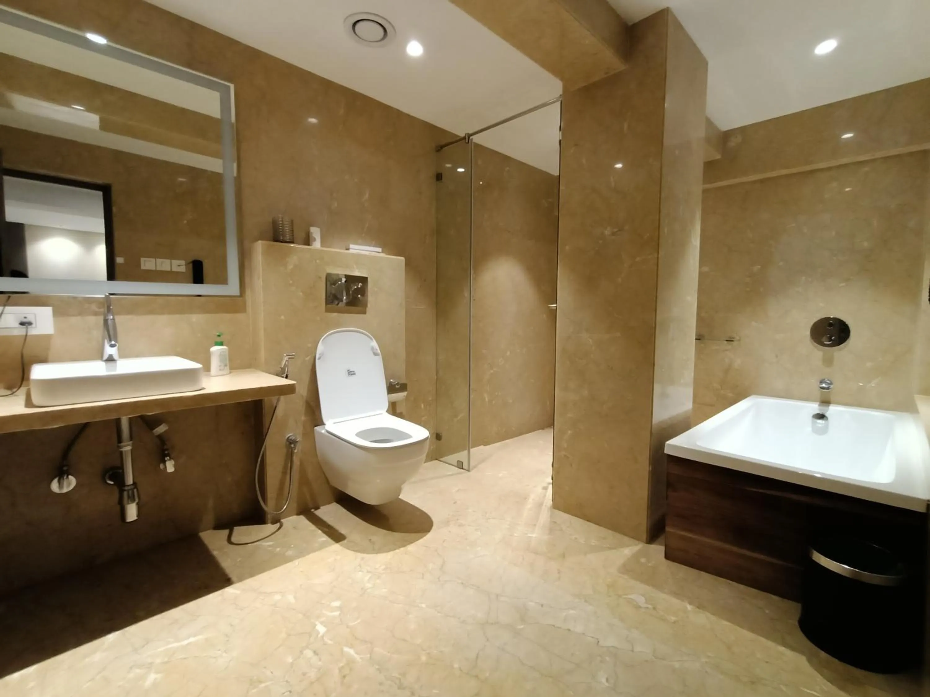 Shower in Hotel Highway Inn Andheri East