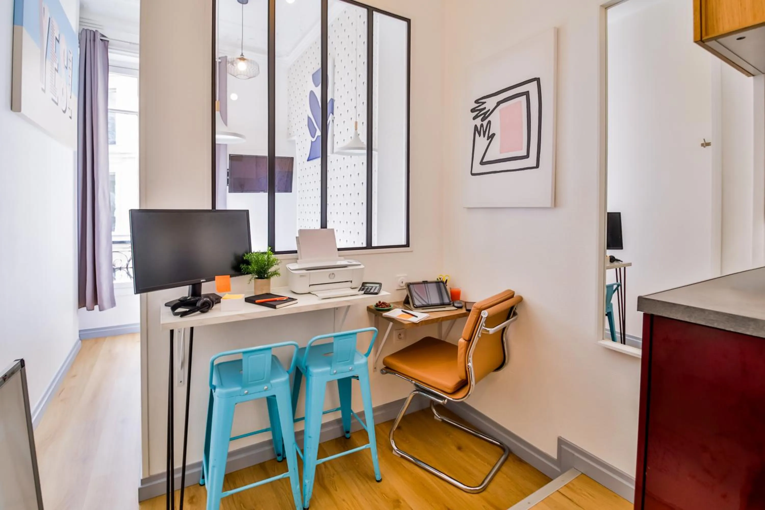 Seating area in WS Haussmann - La Fayette
