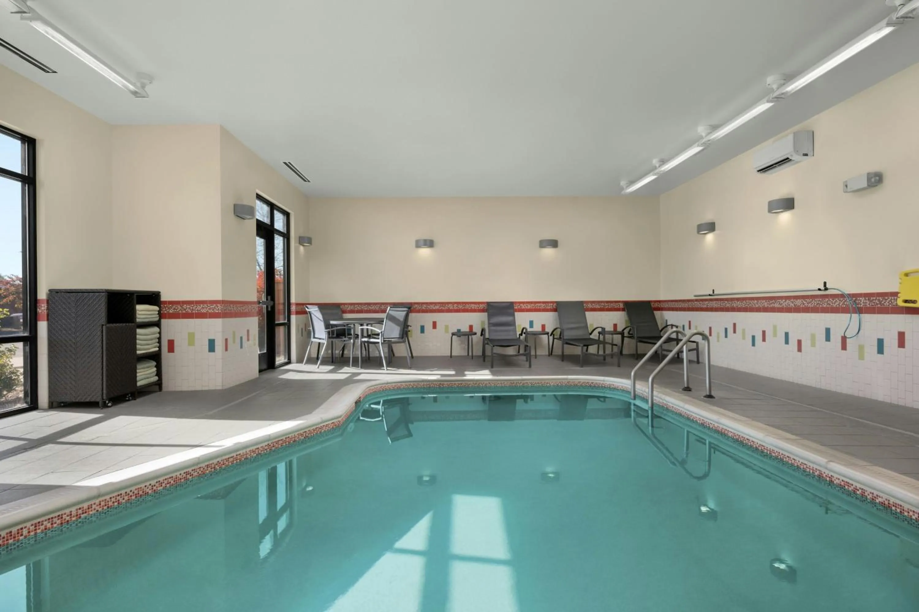 Swimming pool in Fairfield Inn & Suites by Marriott Moscow