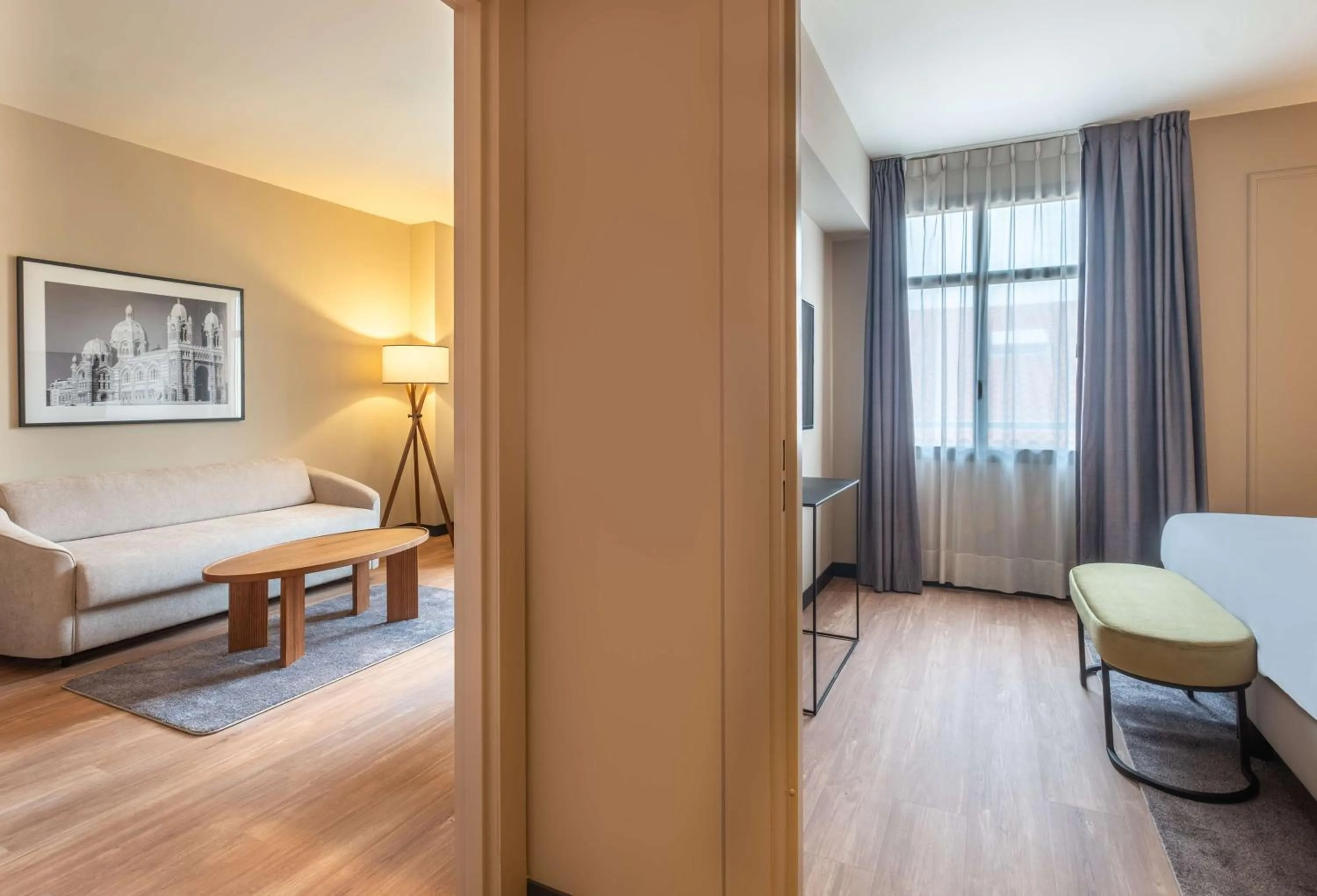 Photo of the whole room, Bed in Radisson Blu Hotel Marseille Vieux Port