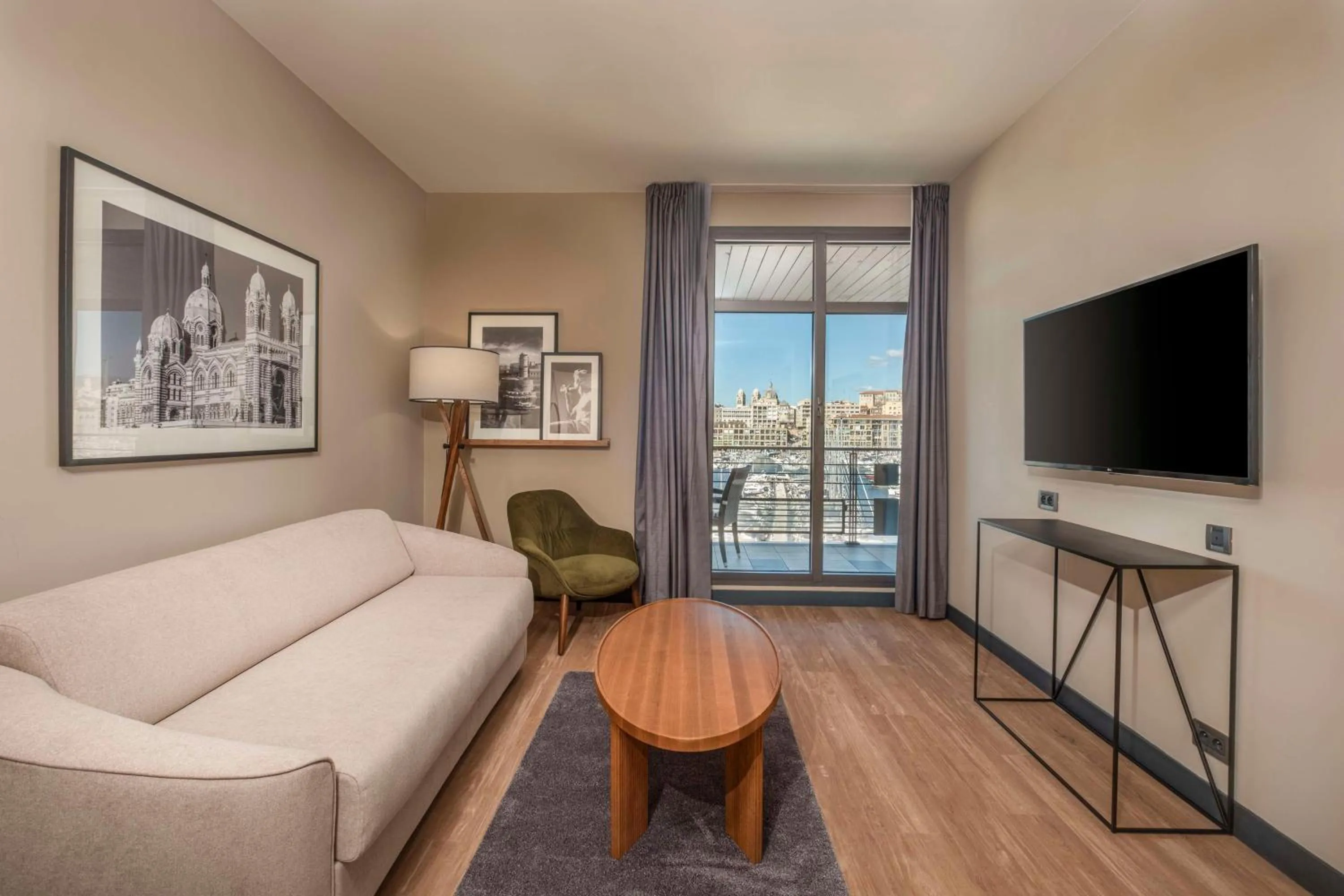 Photo of the whole room in Radisson Blu Hotel Marseille Vieux Port