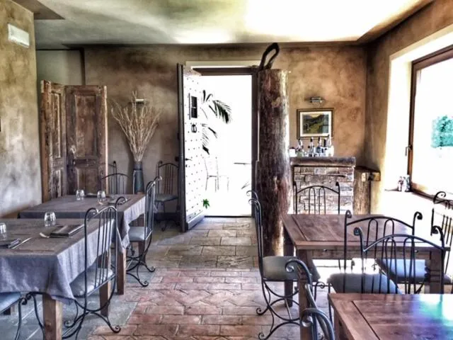 Dining area in Locanda Cà Del Pian