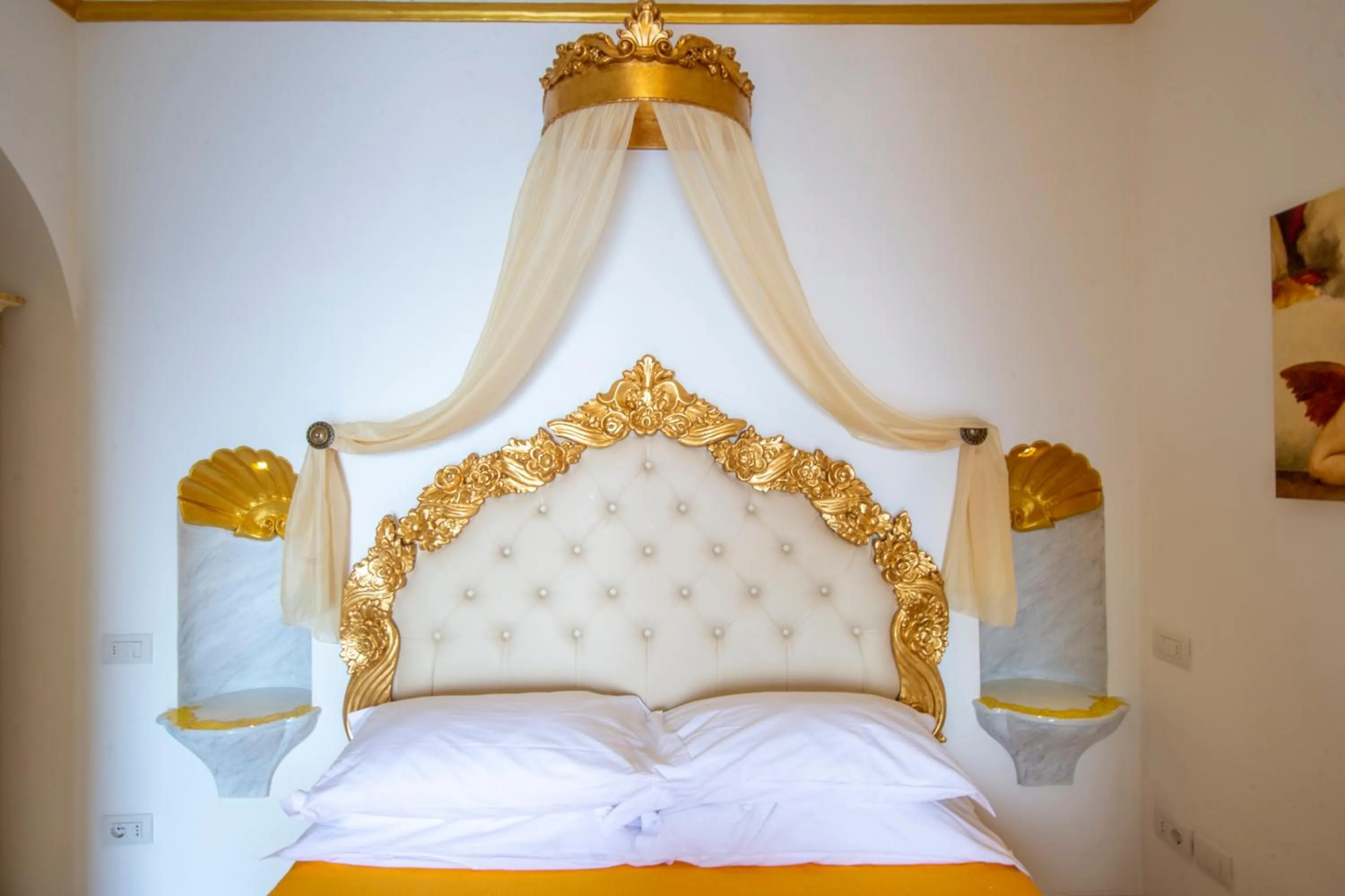 Bed in Palazzo Rocco all 3 villas - Weddings