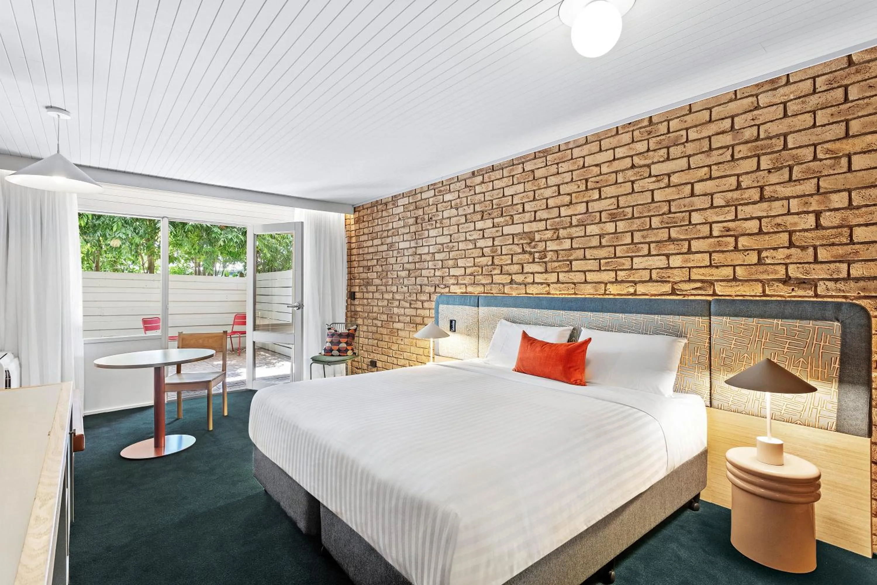 Bed in Motel Flinders