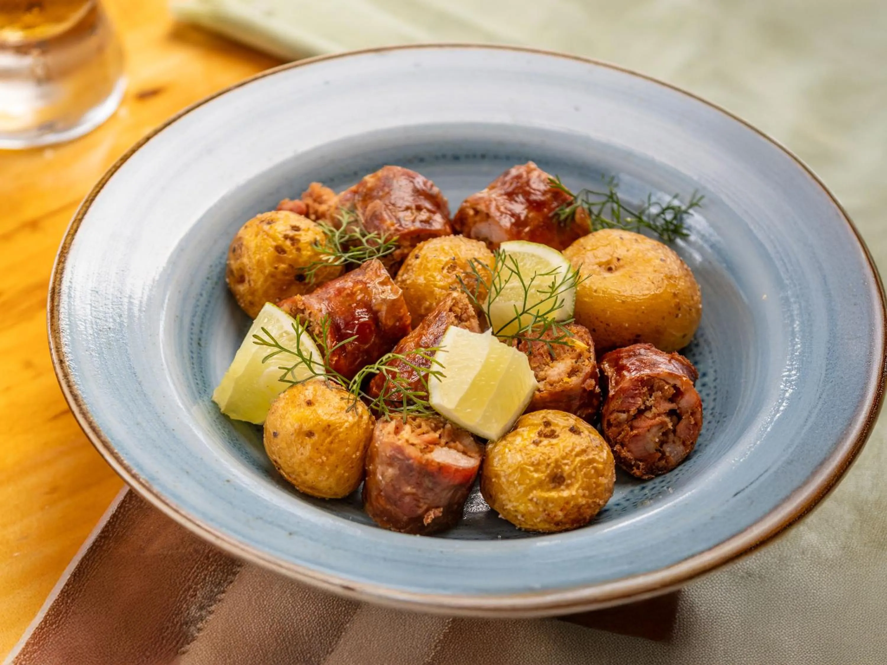 Food and drinks in Hotel Alma