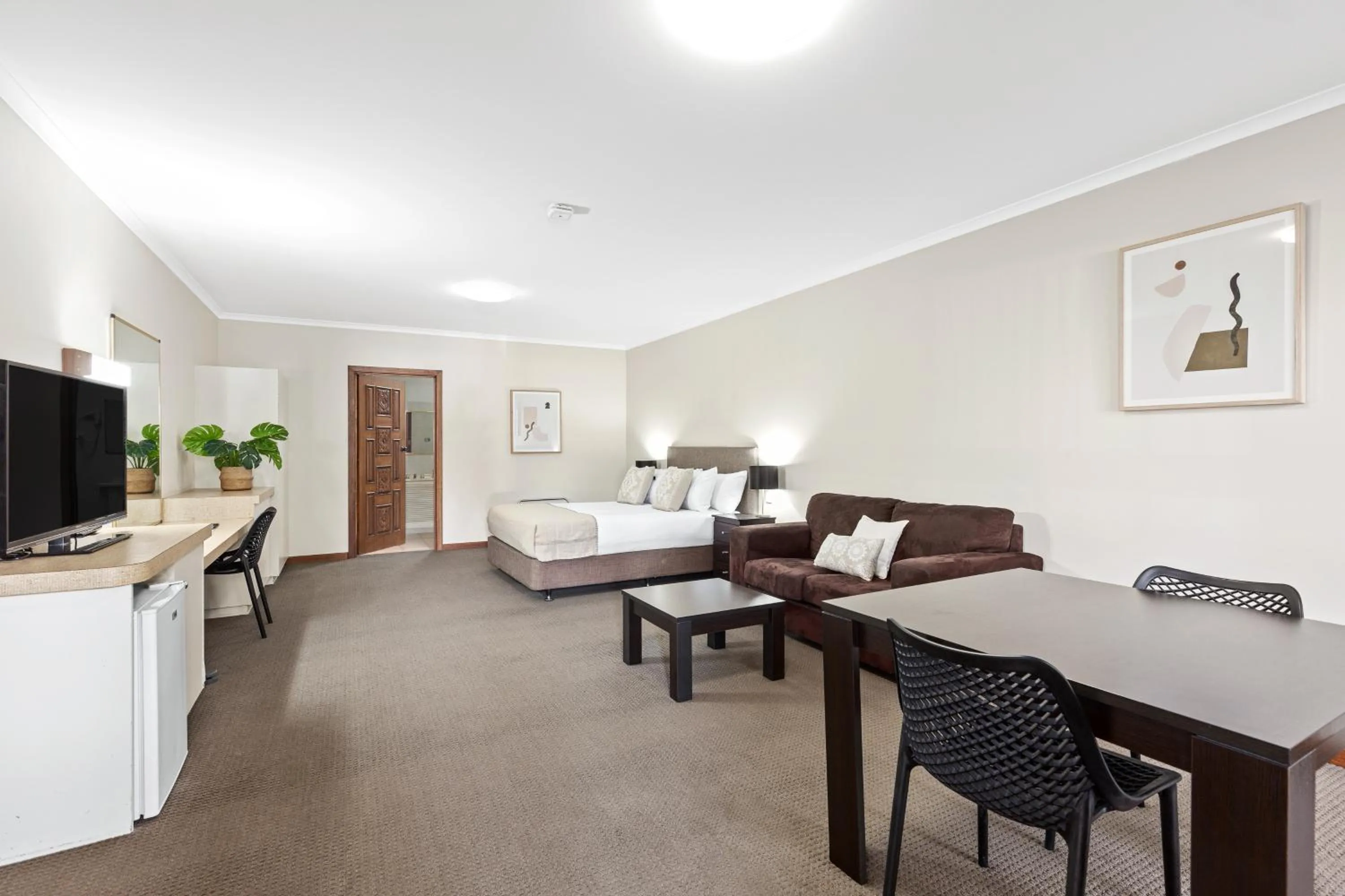 Bed in Presidential Motel