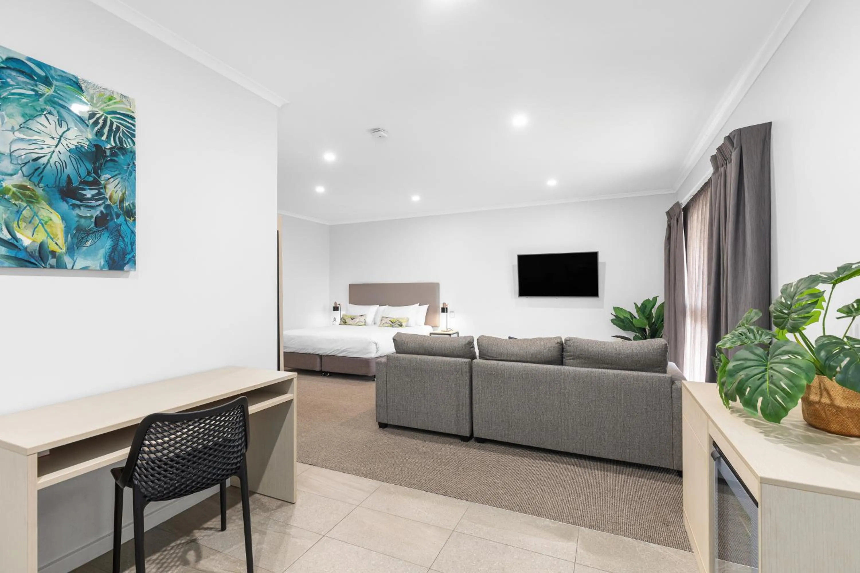 TV and multimedia in Presidential Motel