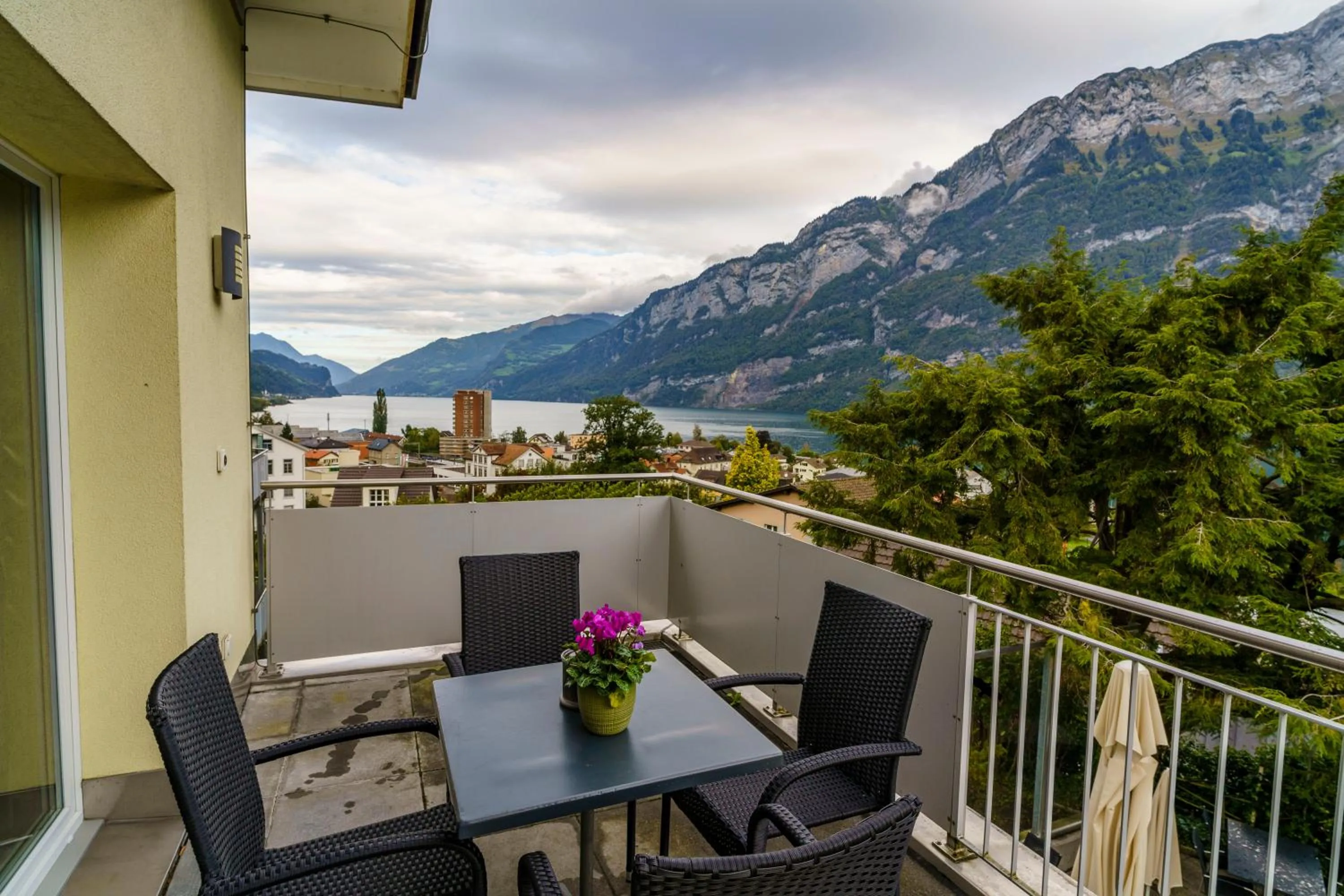 Balcony/Terrace in Seeblick SMART Hotel Rössli