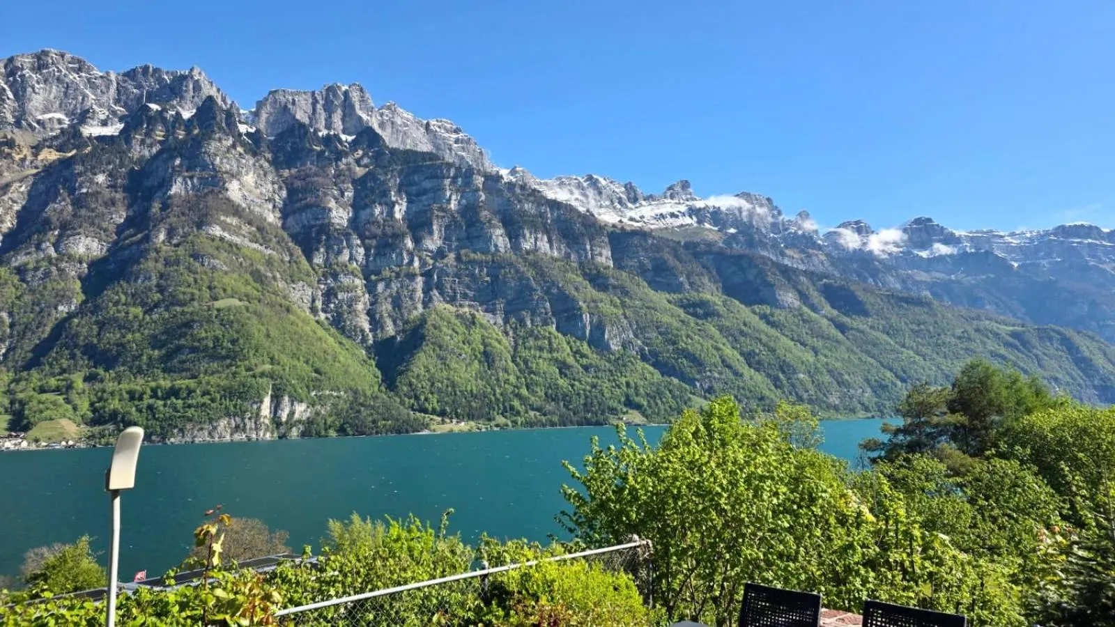 Restaurant/places to eat in Seeblick SMART Hotel Rössli