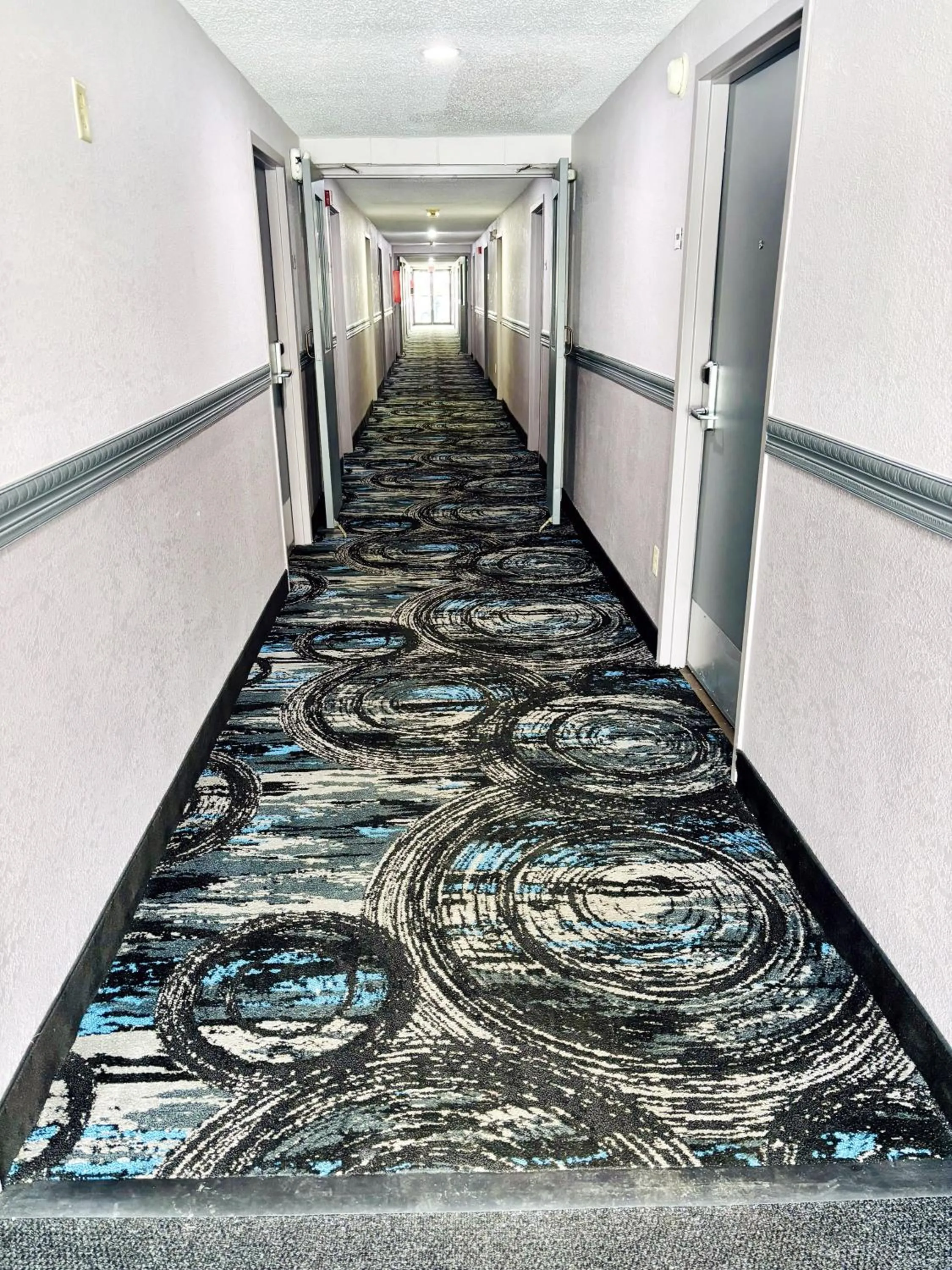 Property building in Quality Inn Raynham - Taunton