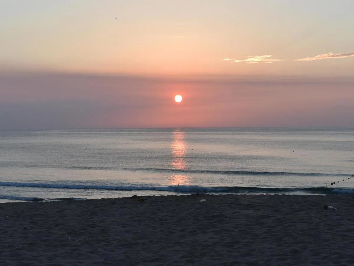 Beach Side Inn Shirahama