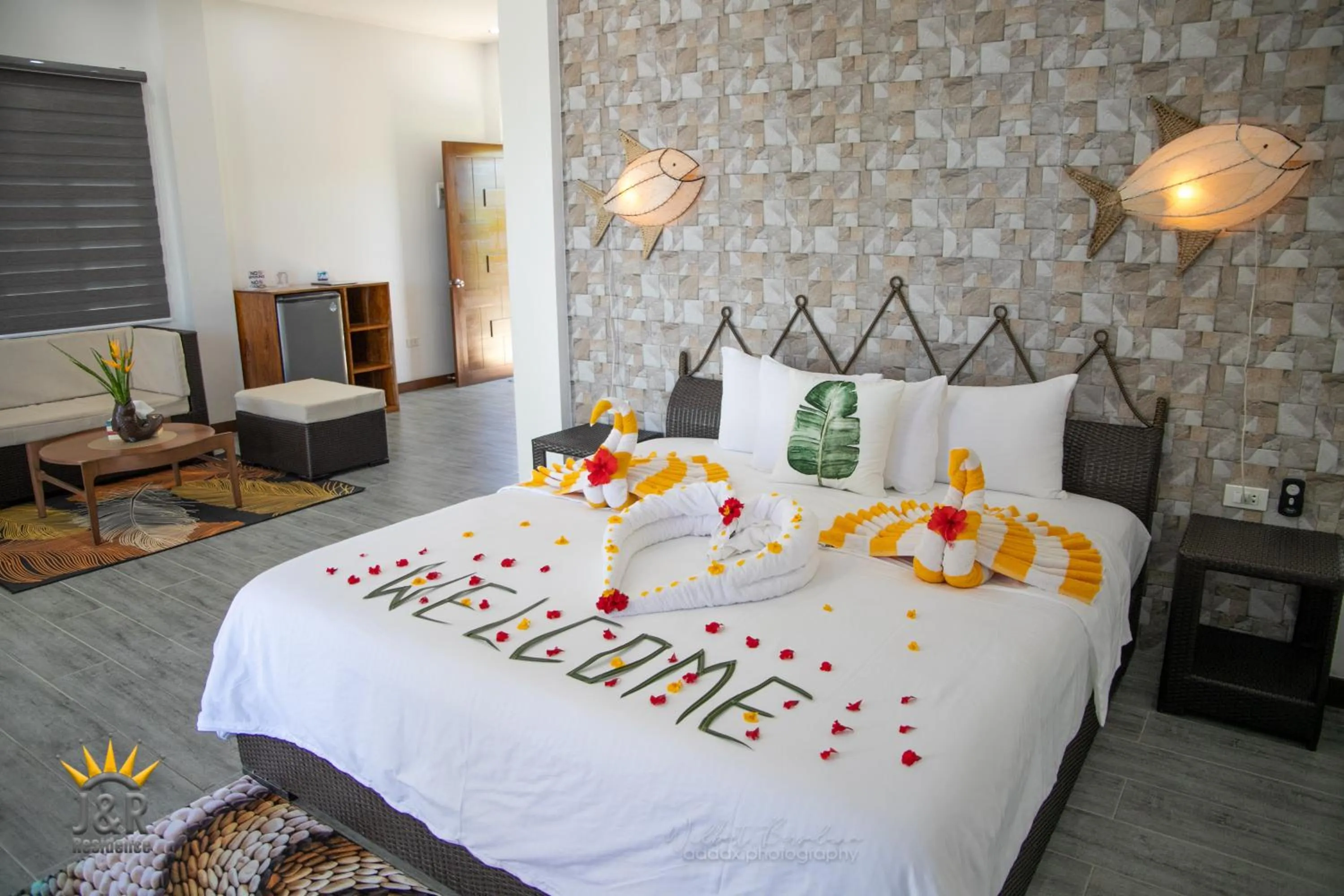 Photo of the whole room, Bed in J&R Residence