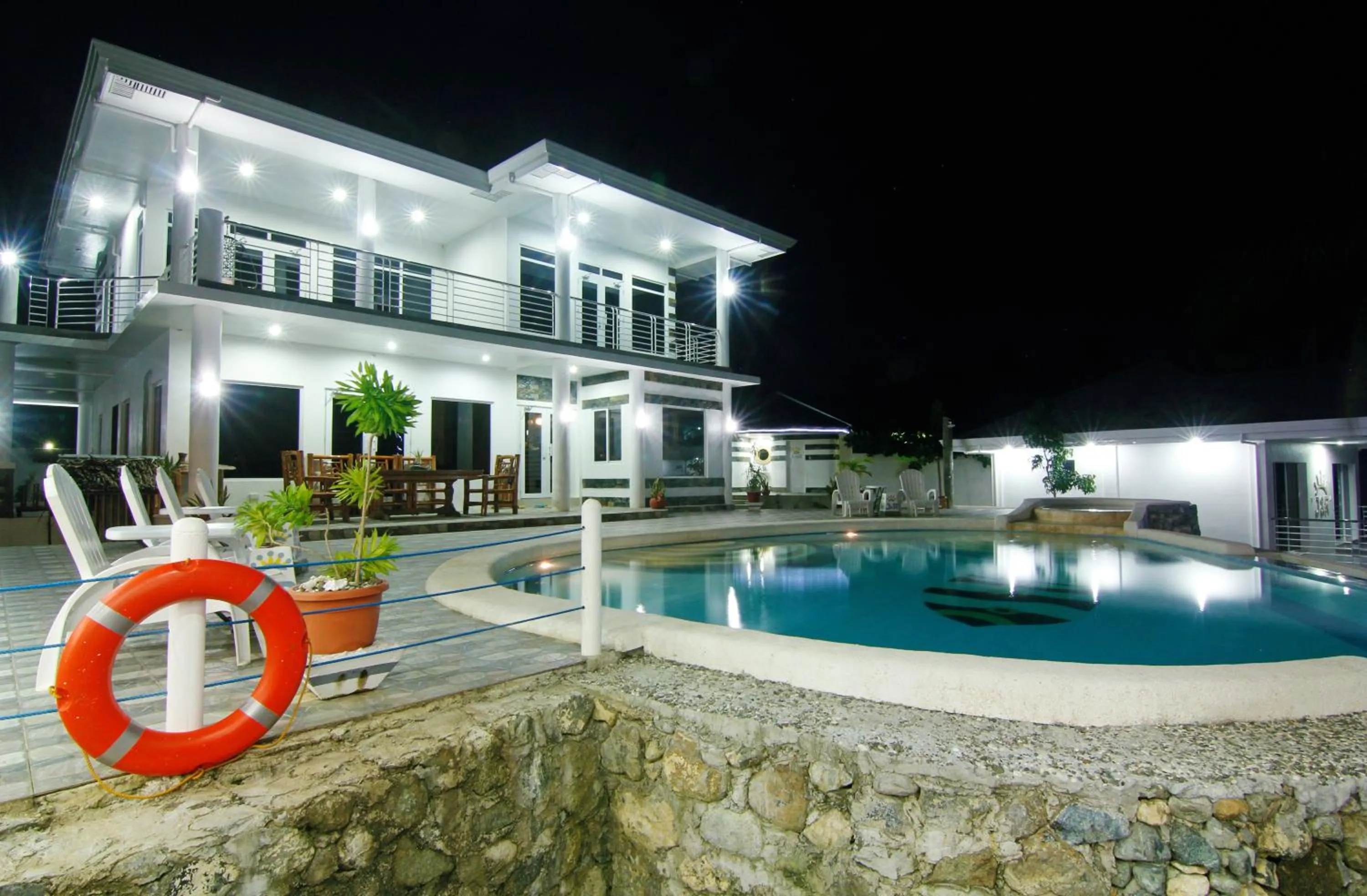 Property building in J&R Residence