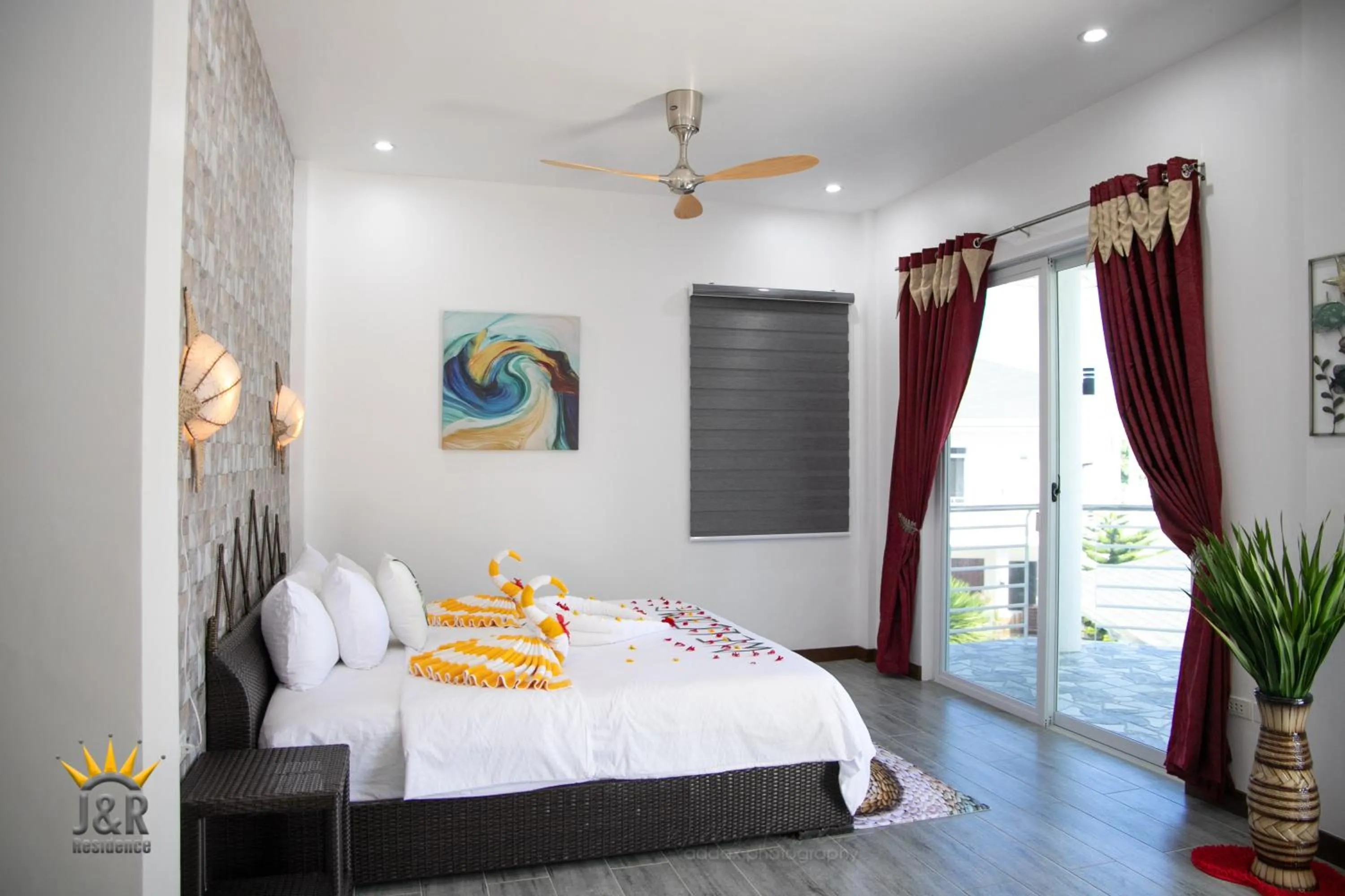 Bed in J&R Residence