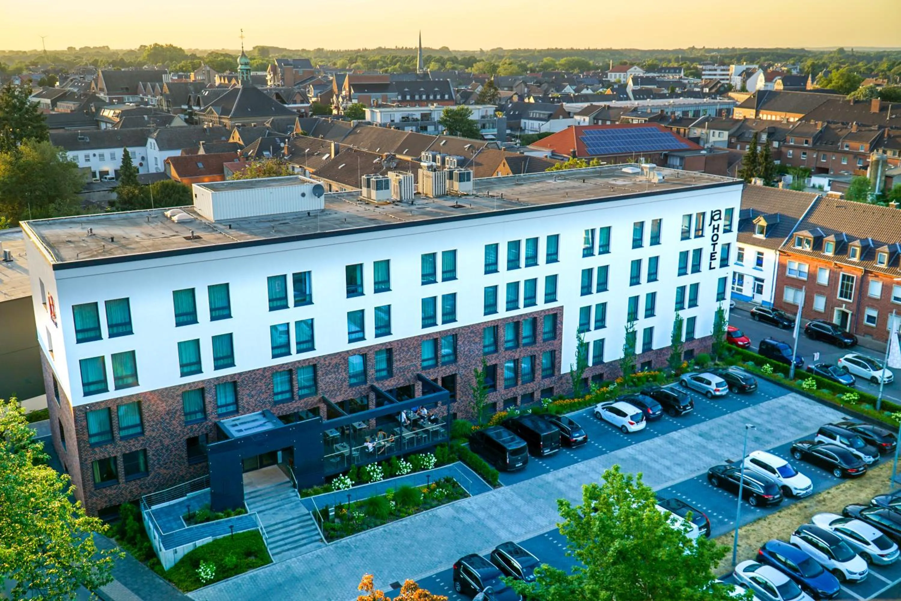 Property building in JaHotel