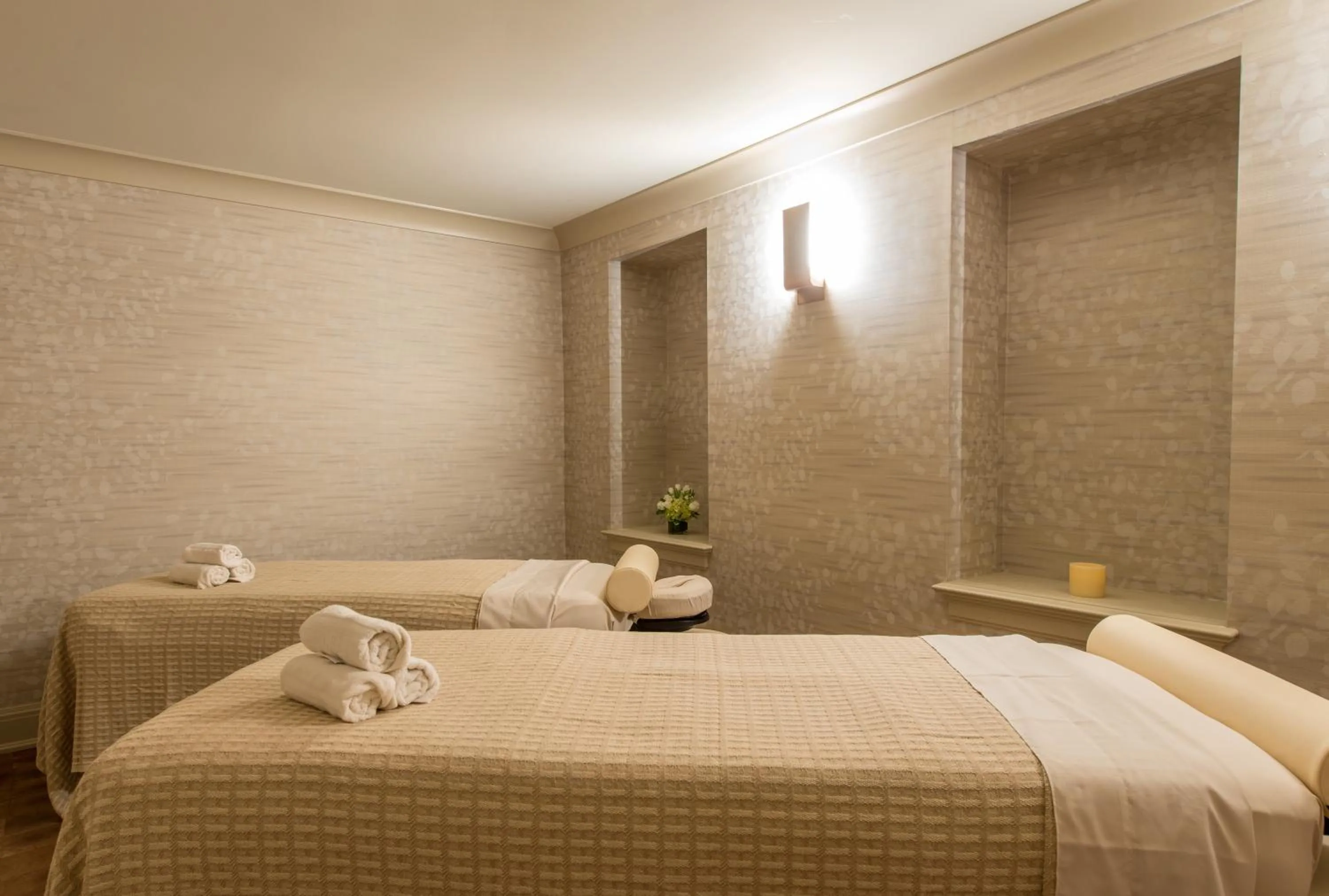 Area and facilities, Bed in The Abbey Inn & Spa