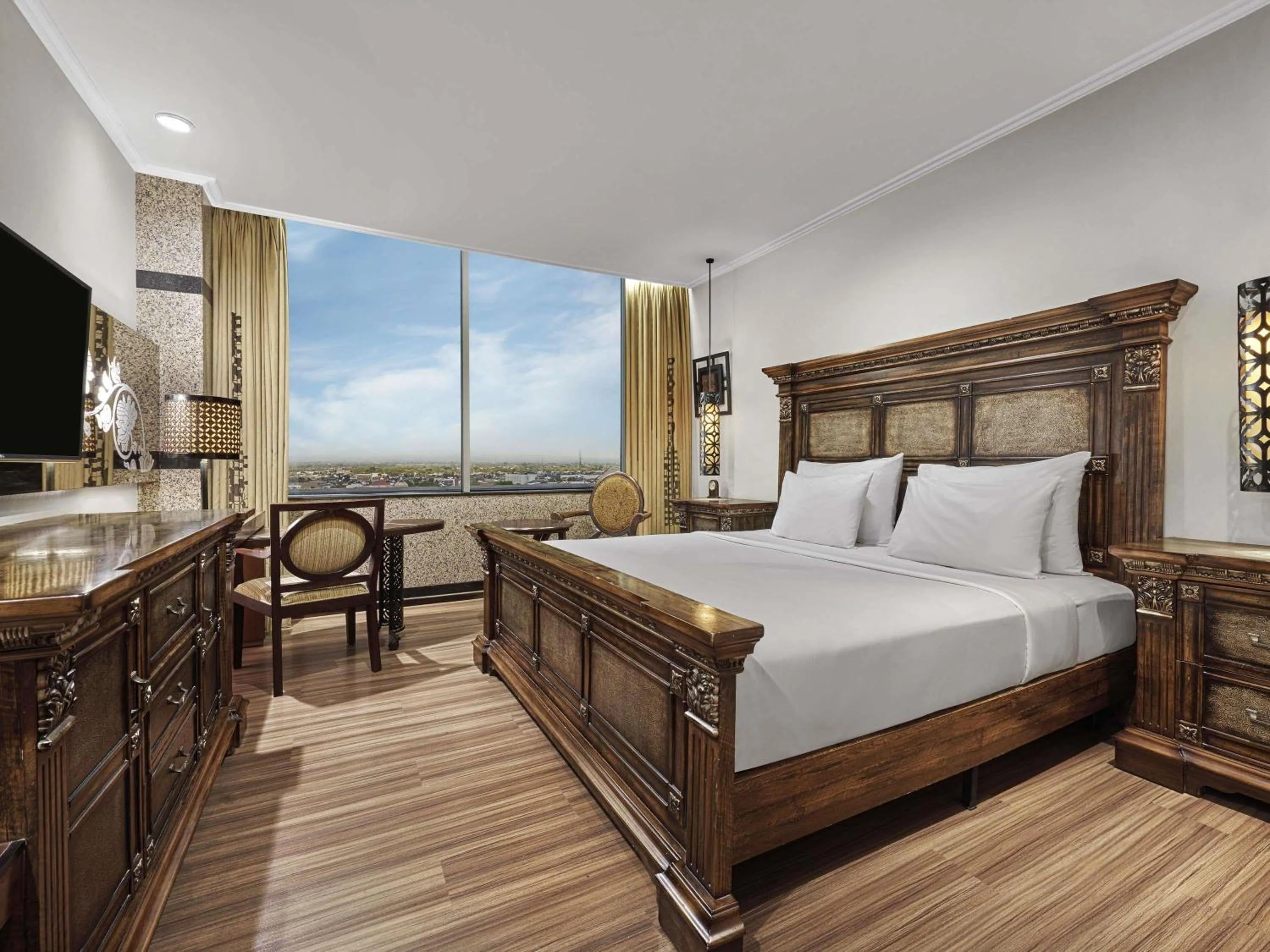 Superior Double Room in The Royal Surakarta Heritage - Handwritten Collection