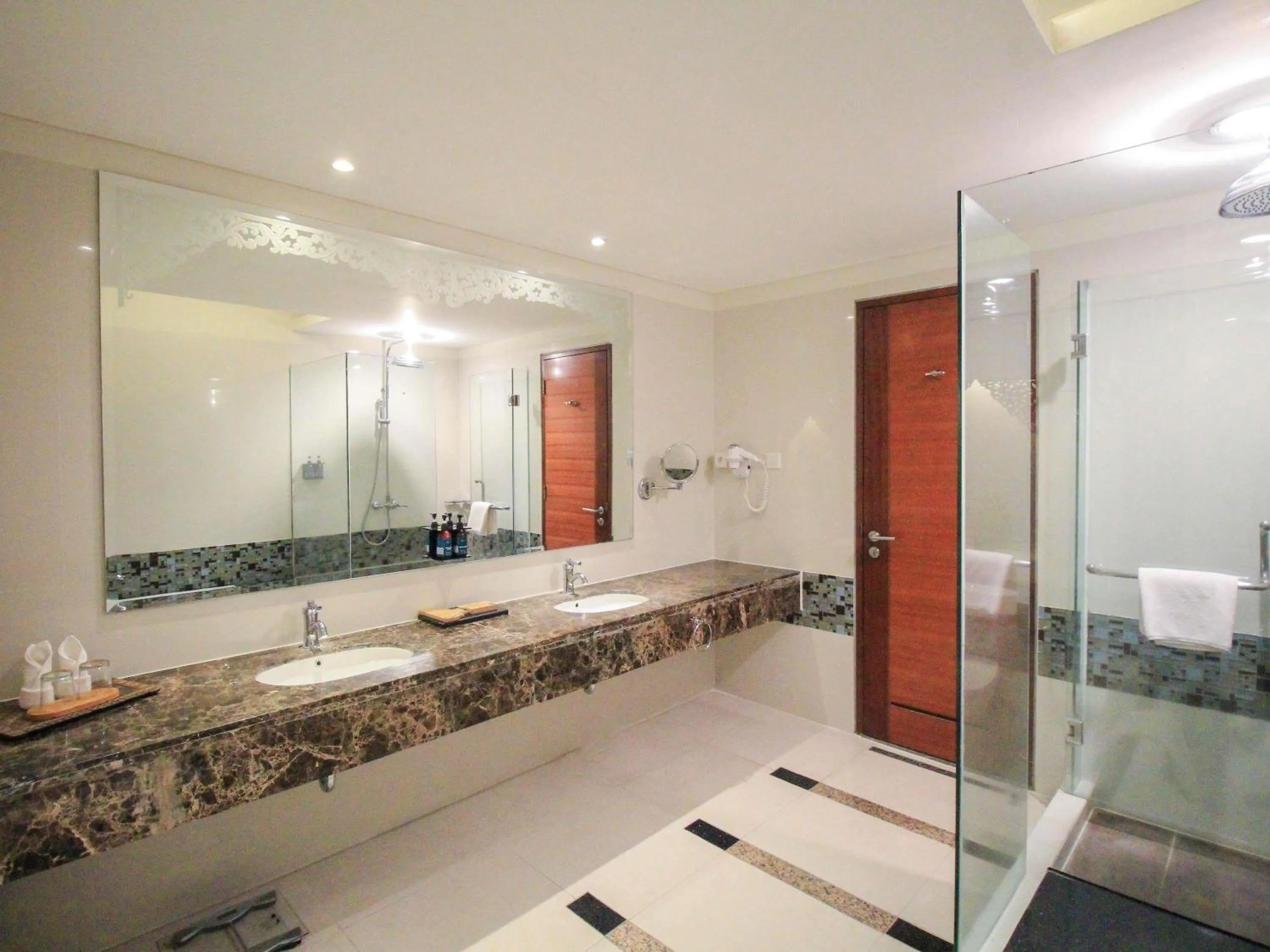 Junior Suite in The Royal Surakarta Heritage - Handwritten Collection