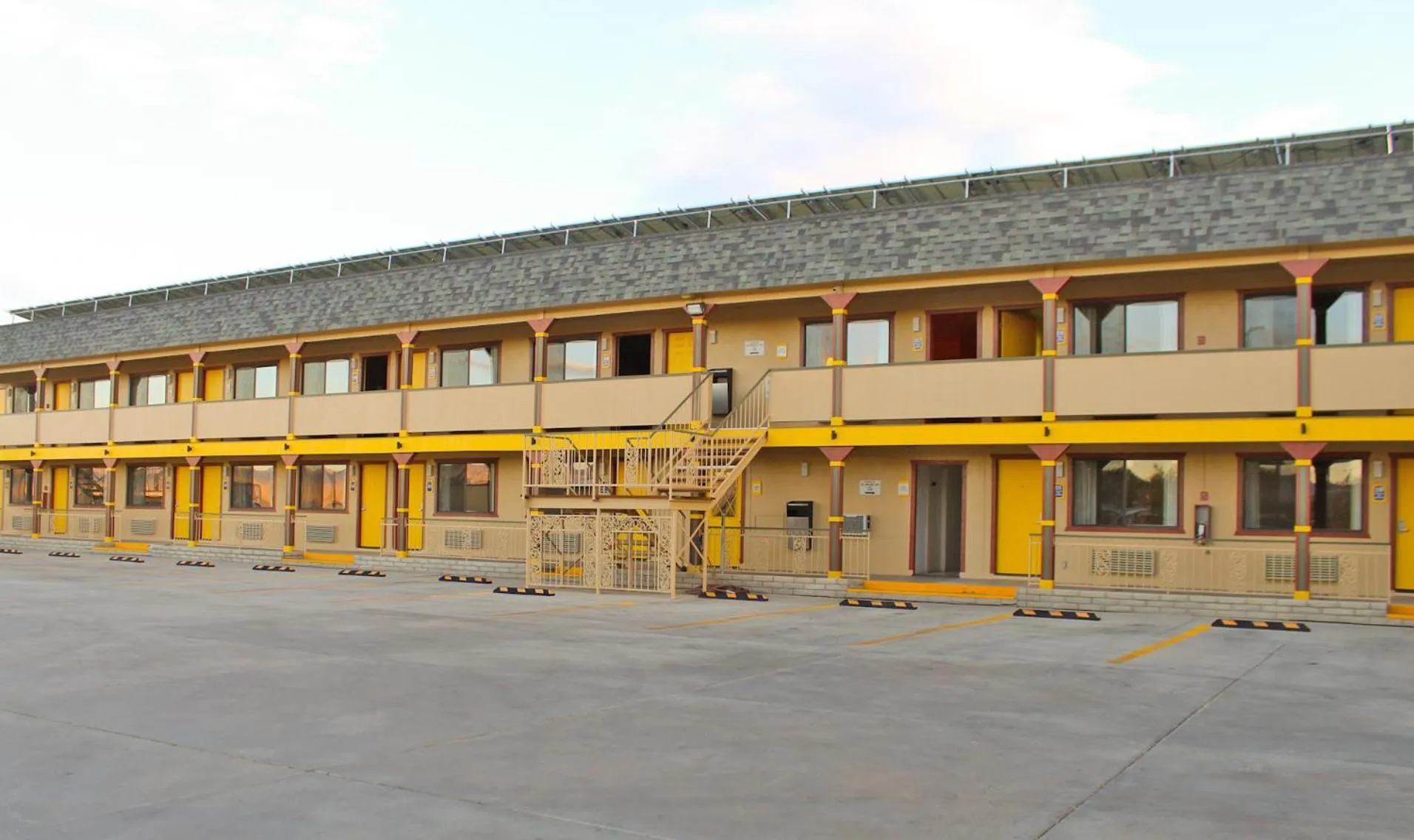 Hawthorne's Best Inn