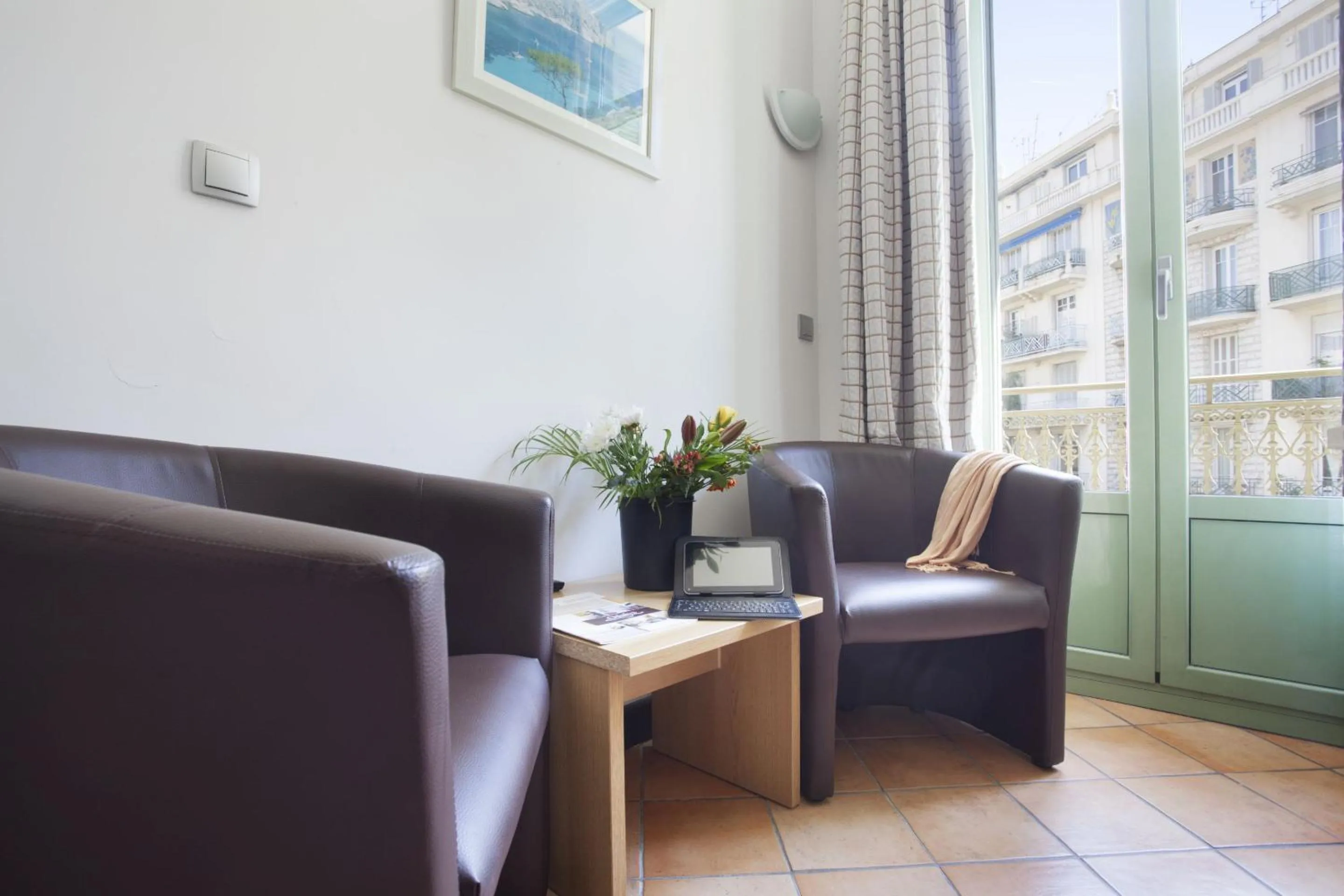 Seating area in Appart'hôtel Odalys City - Nice Centre