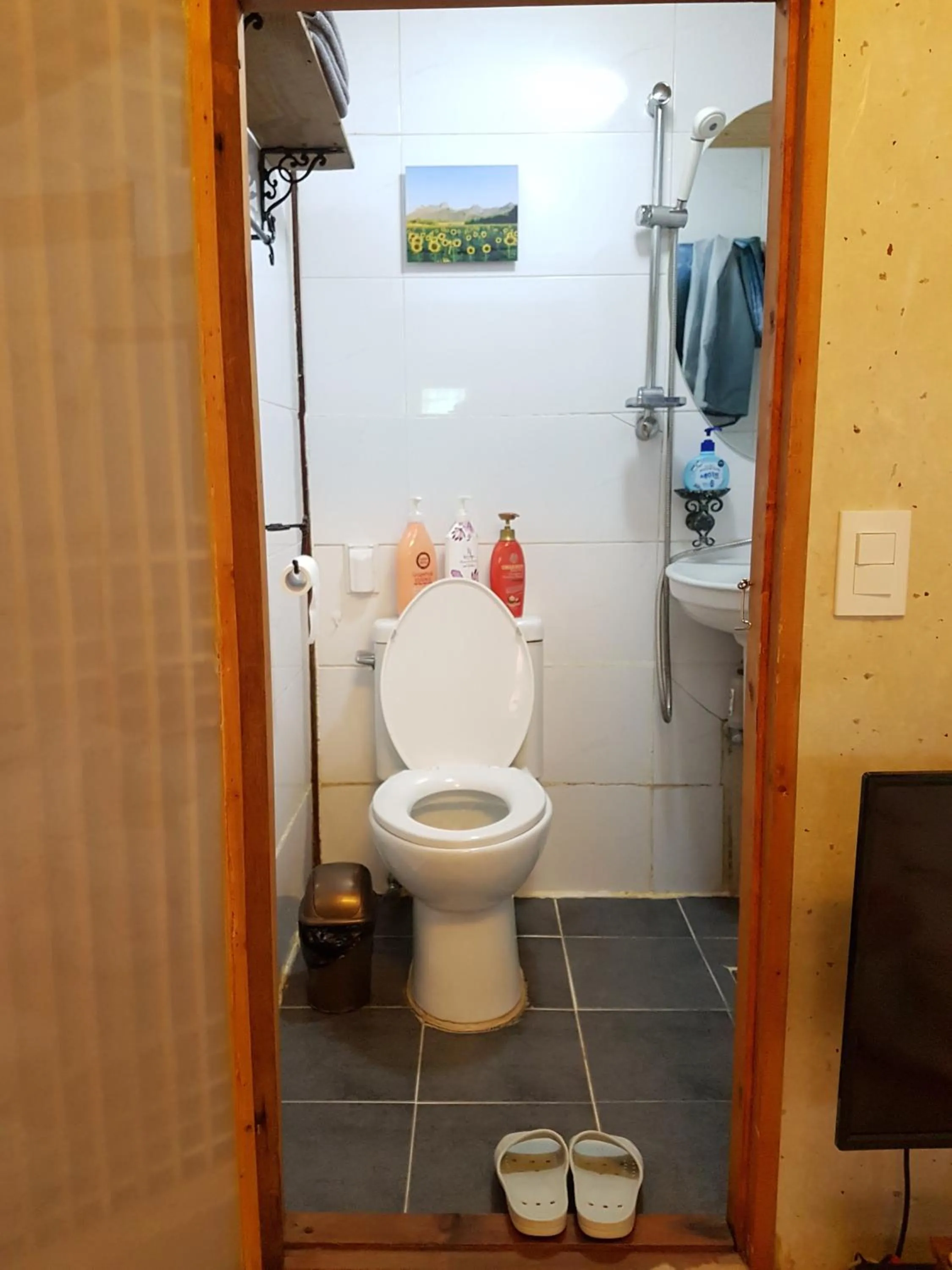 Gongsimga Hanok Guesthouse