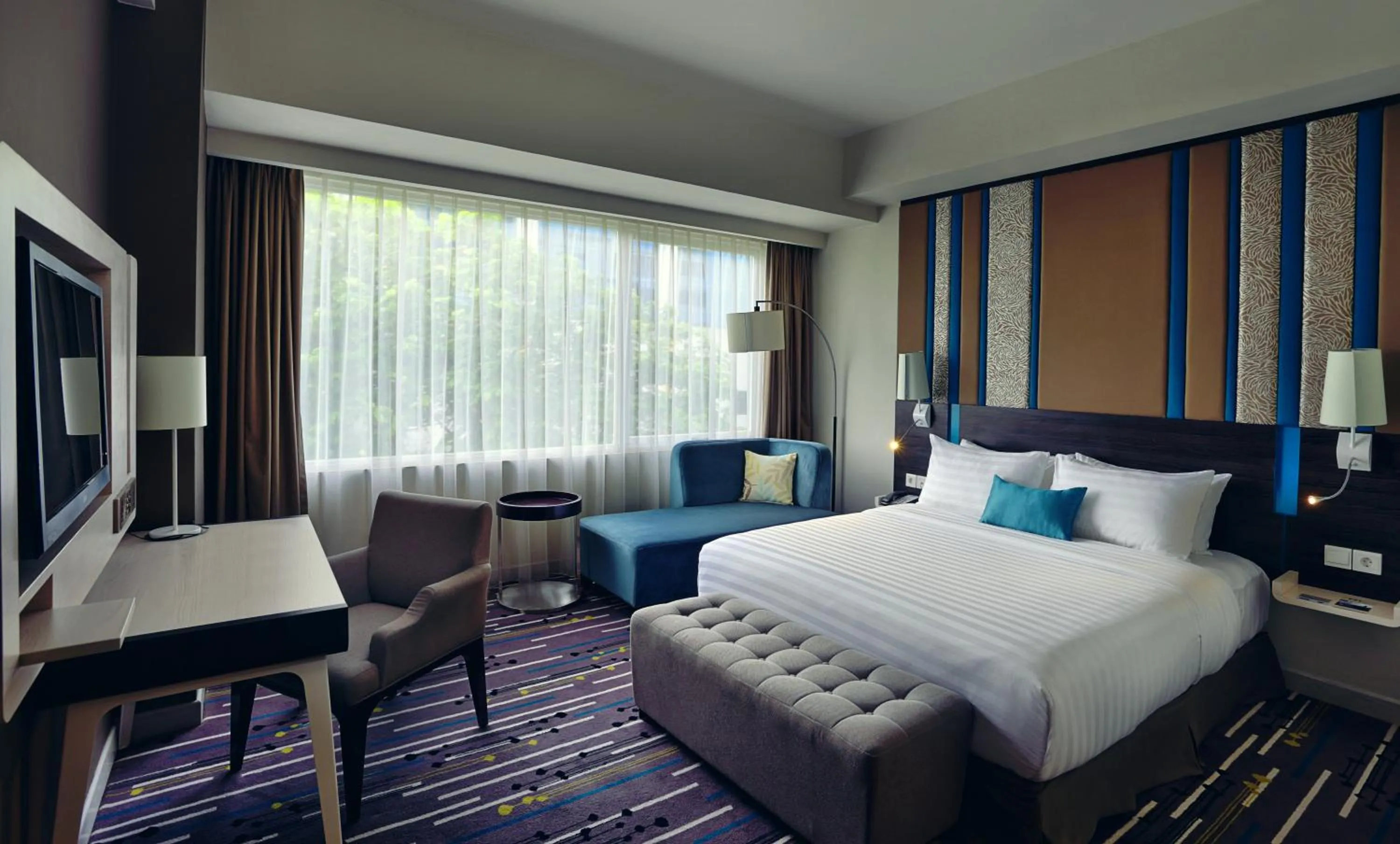 Bedroom, Bed in Mercure Serpong Alam Sutera