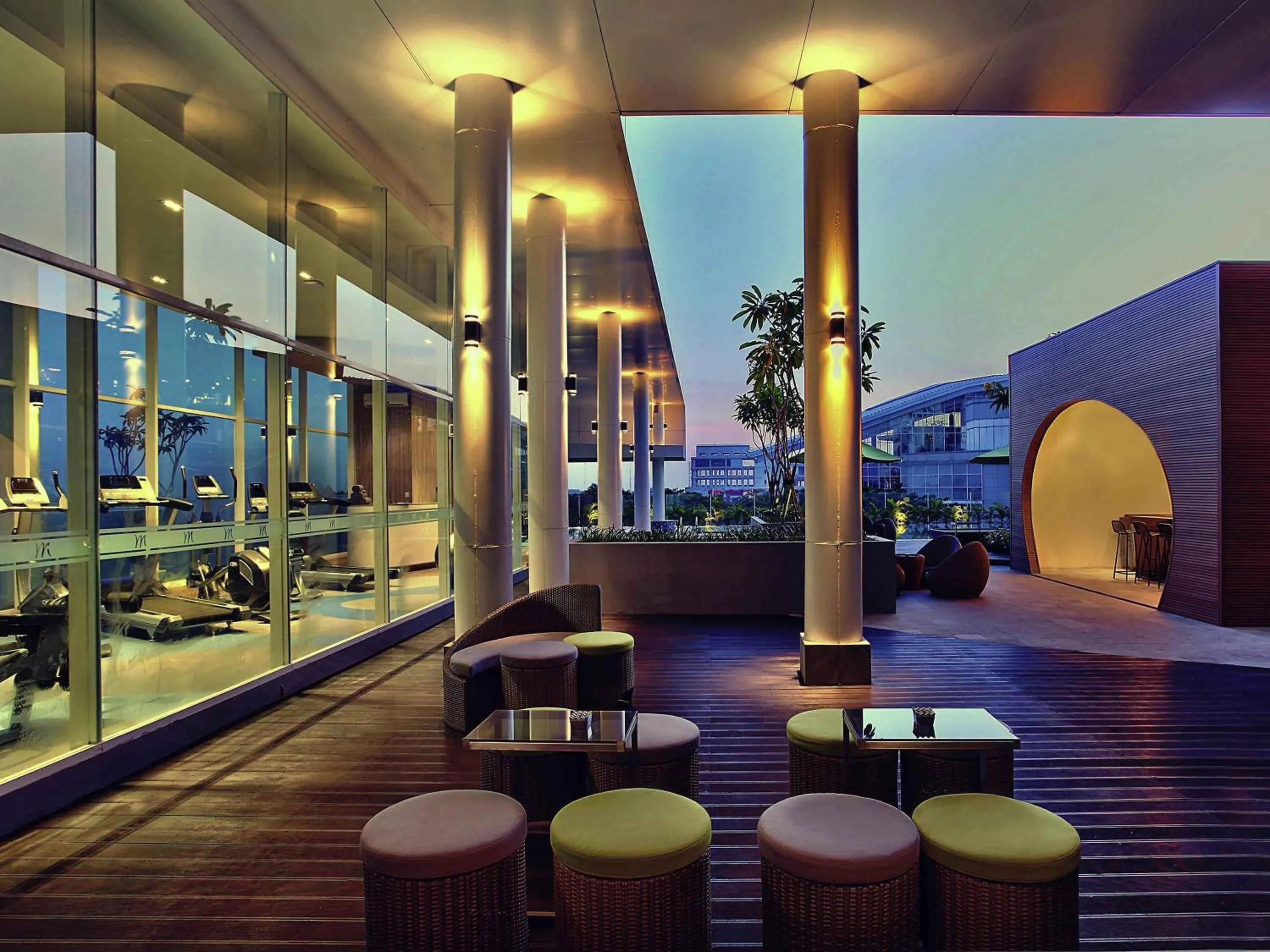 Lounge or bar in Mercure Serpong Alam Sutera