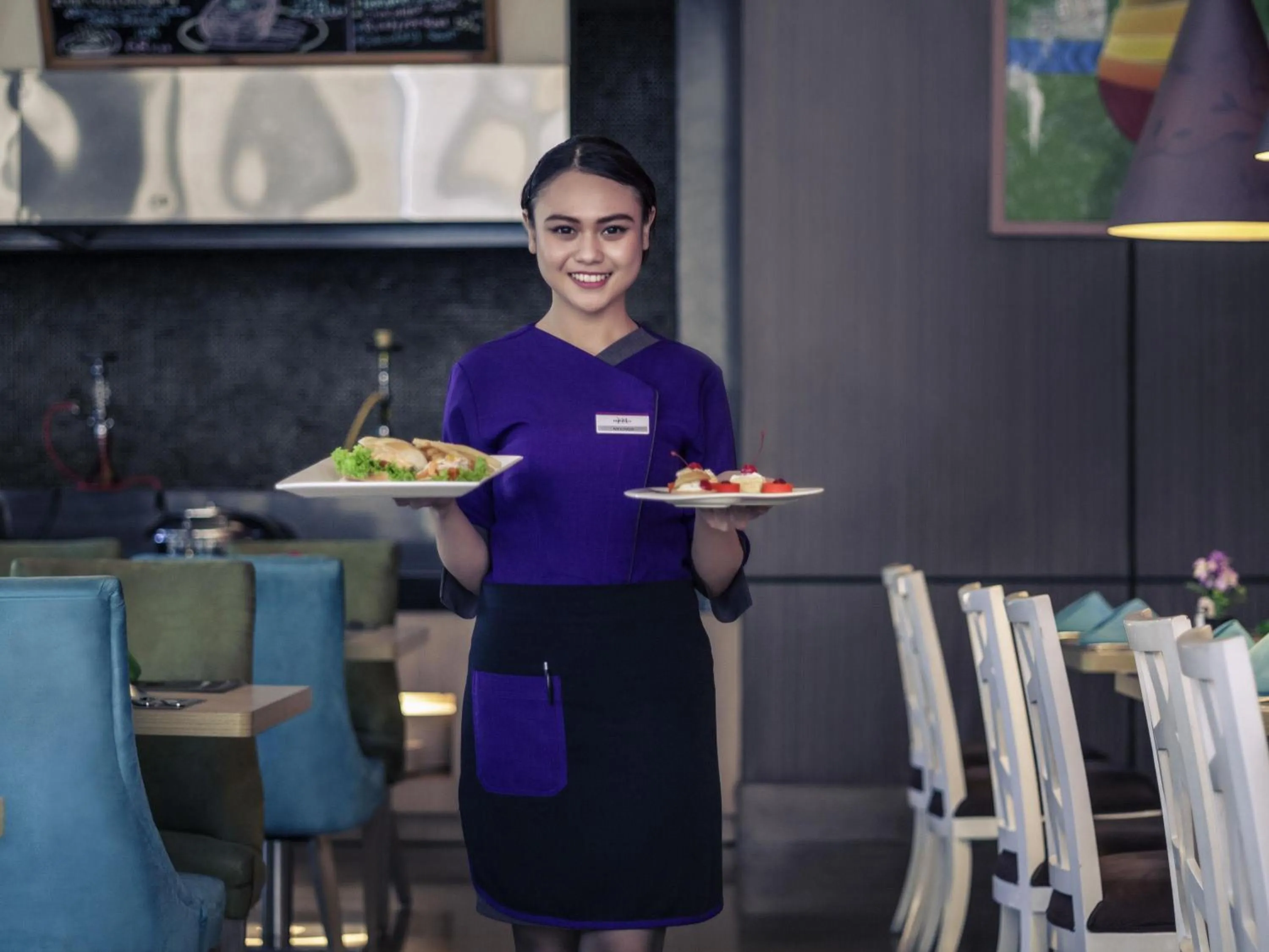 Restaurant/places to eat in Mercure Serpong Alam Sutera