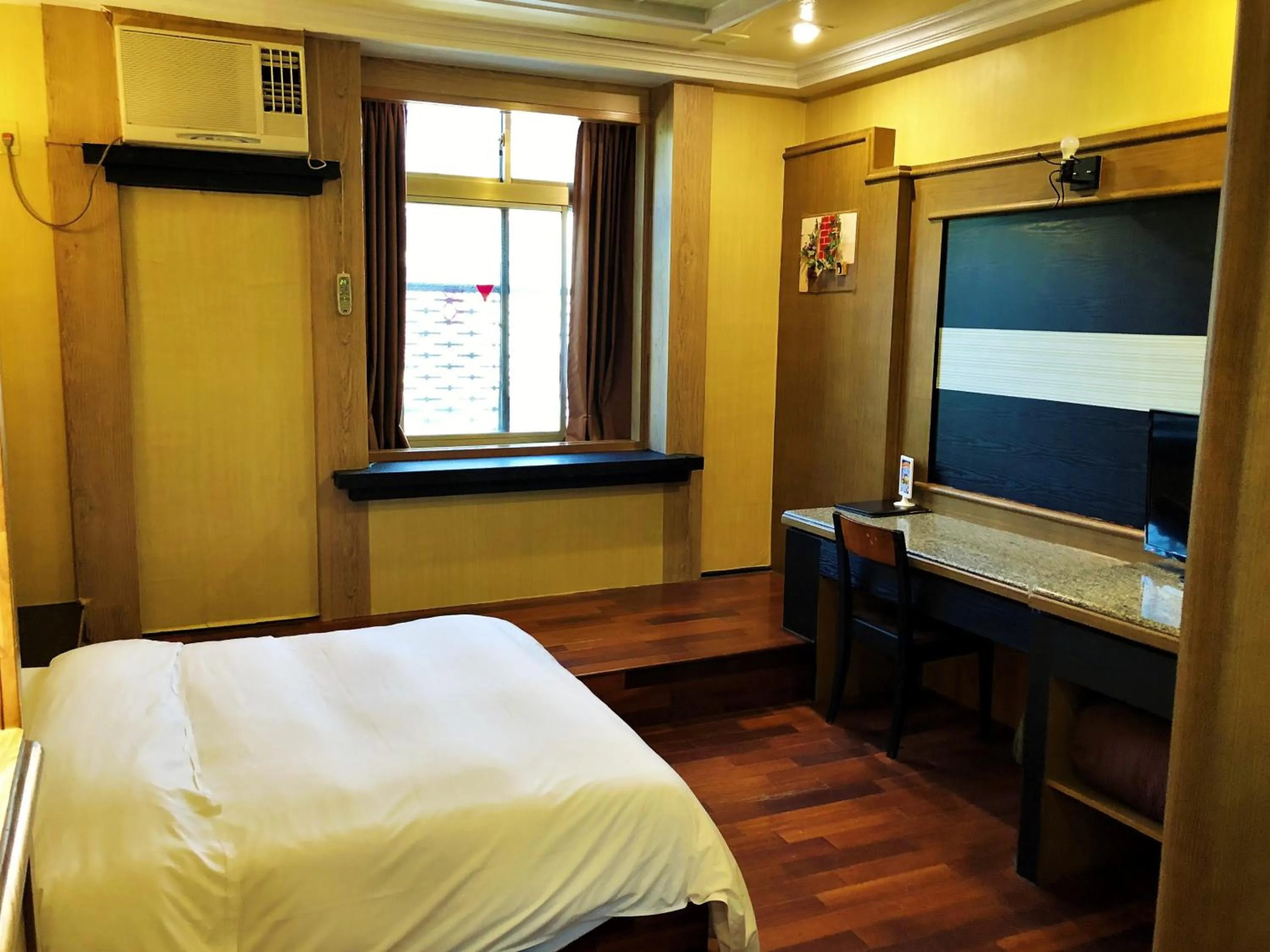 Photo of the whole room, Bed in Guest Motel-Zhubei