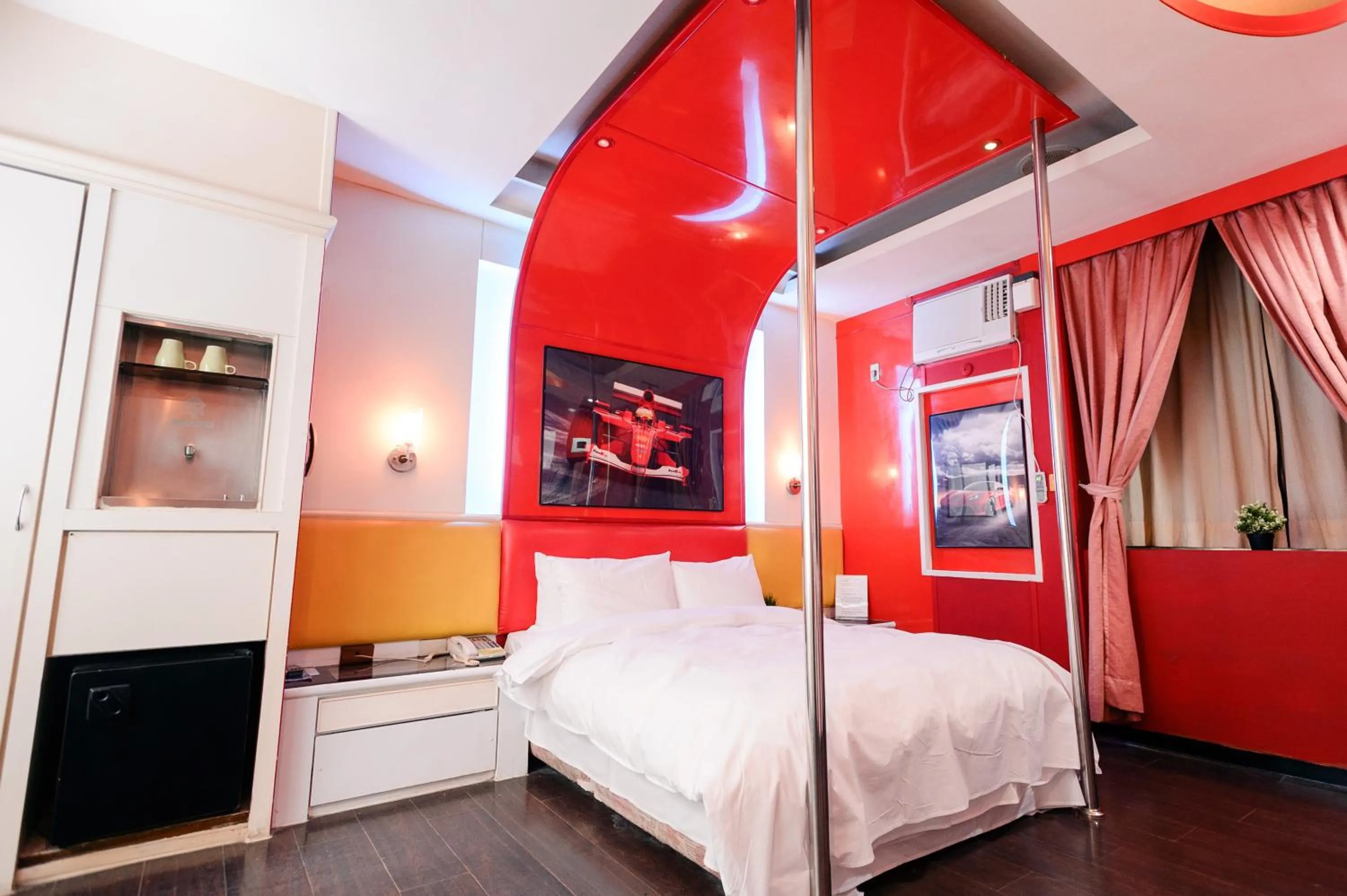 Photo of the whole room, Bed in Guest Motel-Zhubei