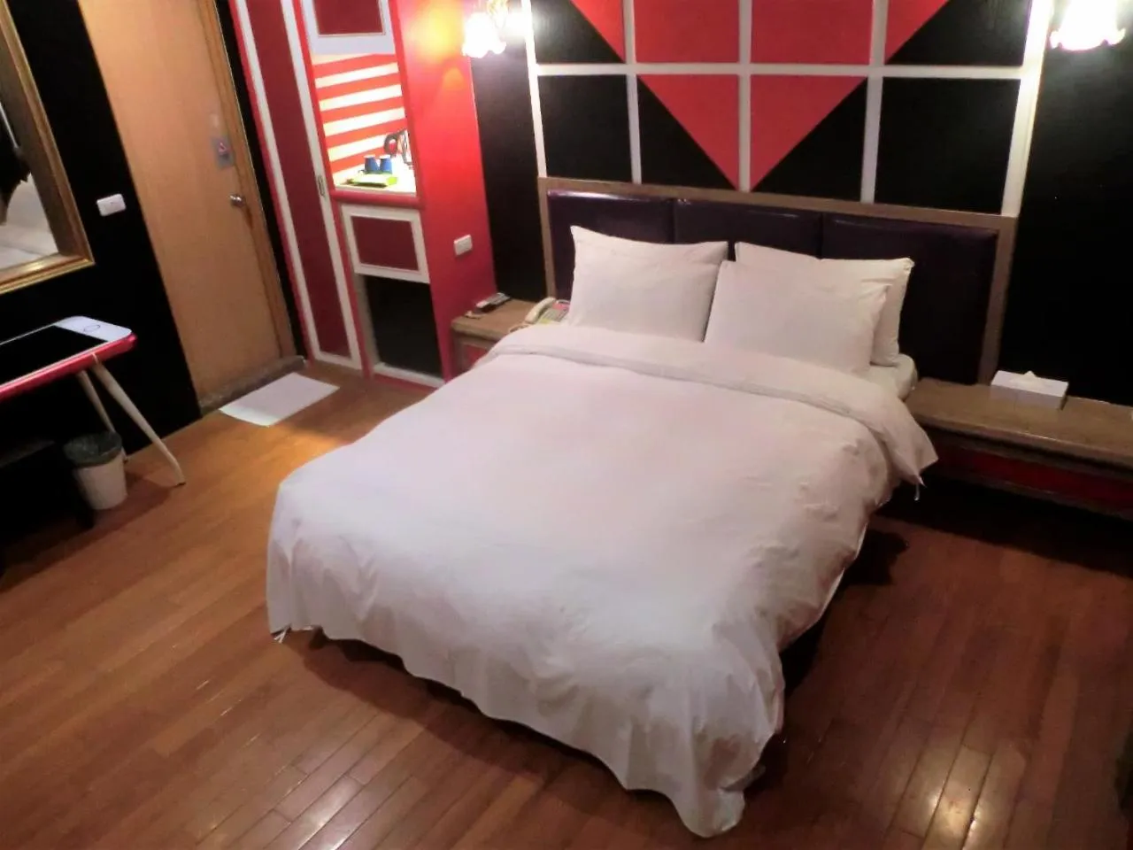 Photo of the whole room, Bed in Guest Motel-Zhubei