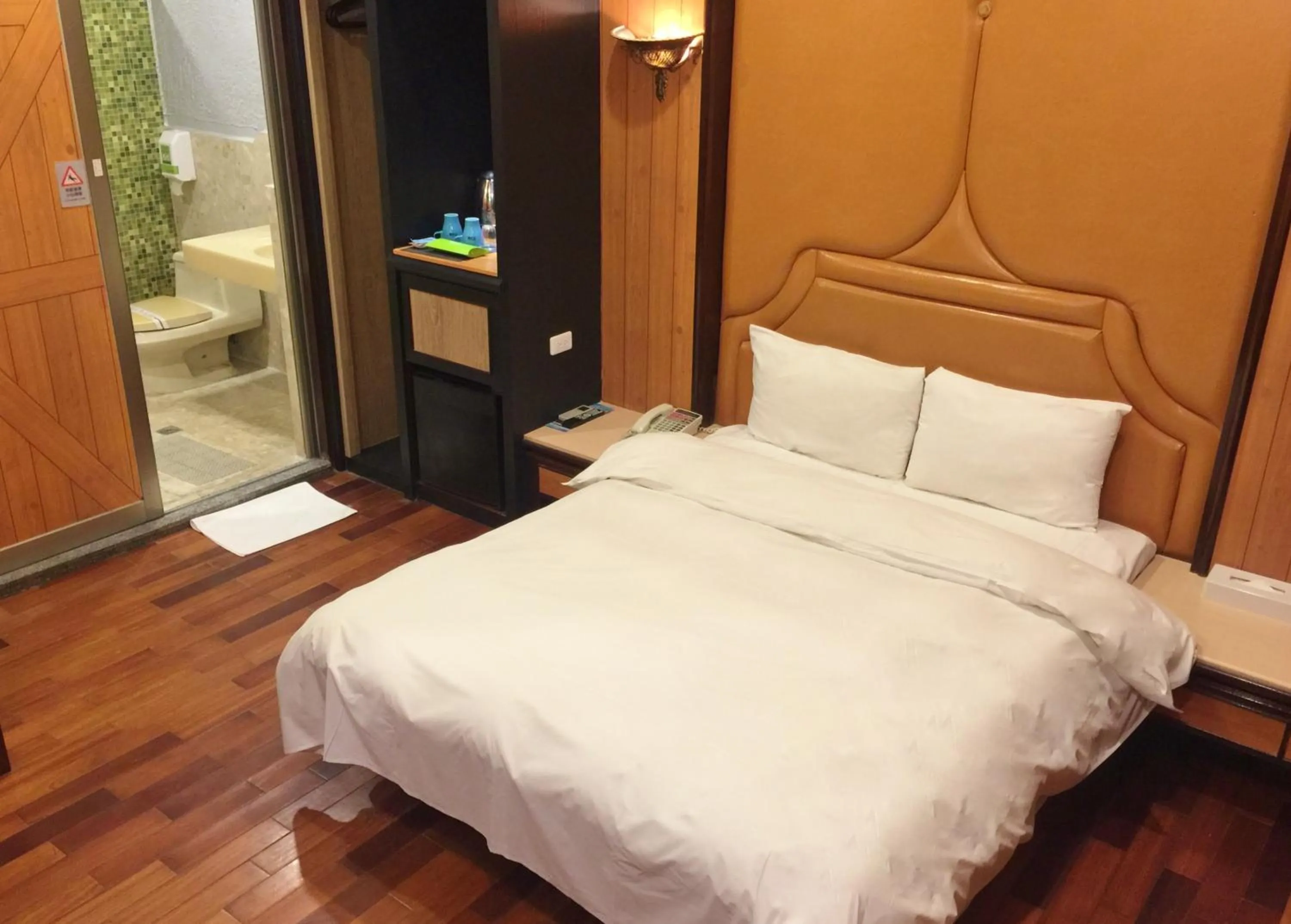 Photo of the whole room, Bed in Guest Motel-Zhubei