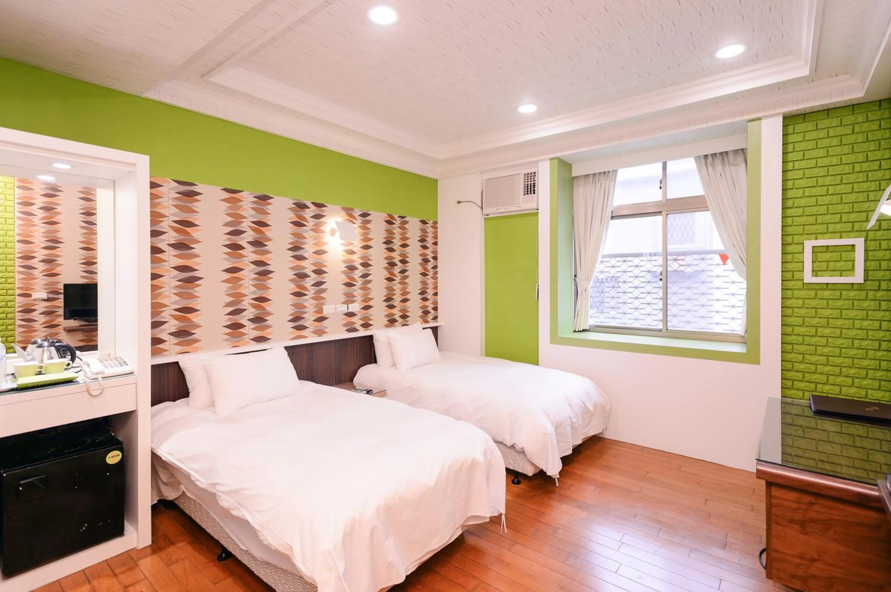 Photo of the whole room, Bed in Guest Motel-Zhubei