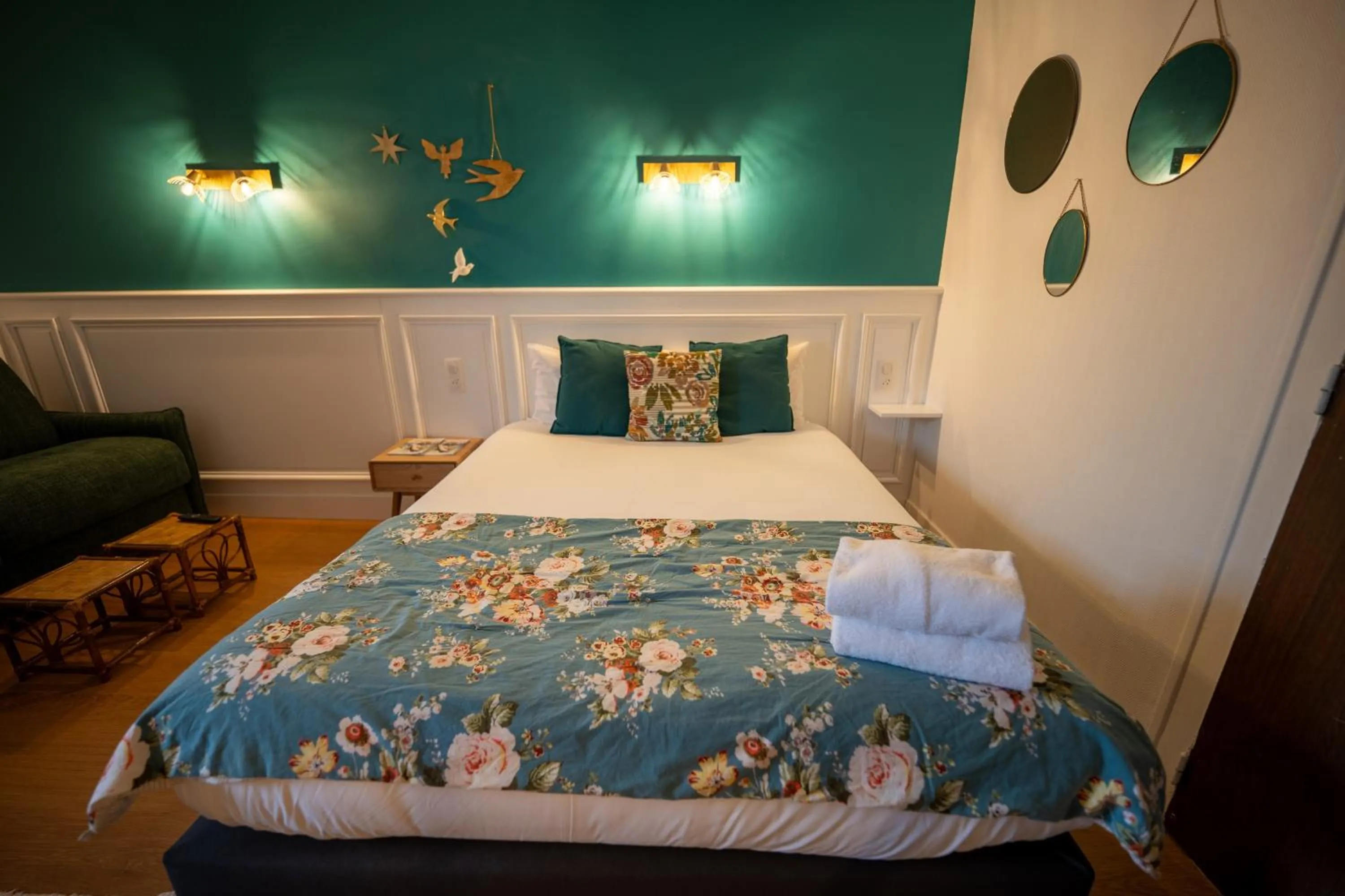 Bed in Grand Hotel De La Poste - Lyon Sud - Vienne