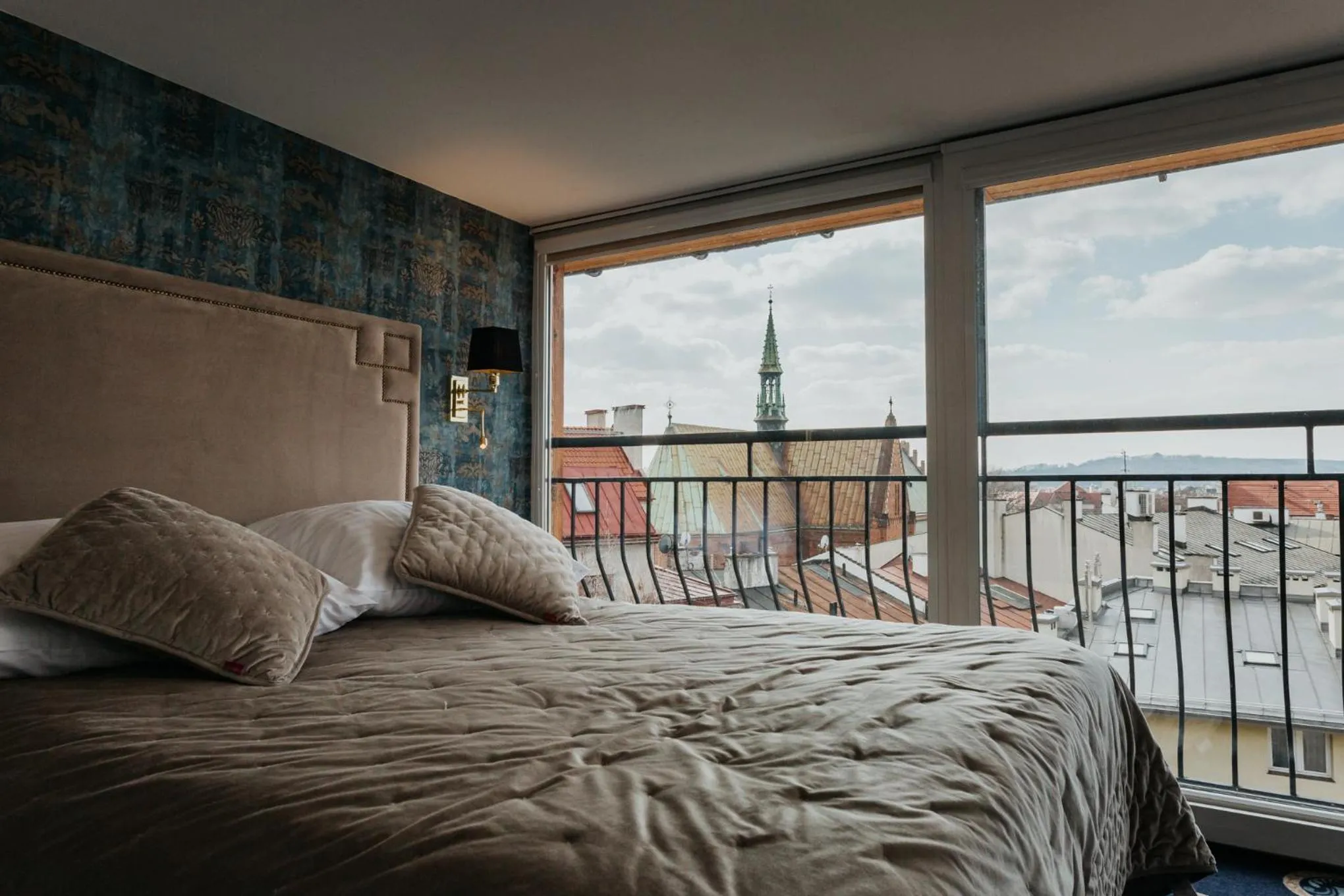 View (from property/room), Bed in Hotel Jan