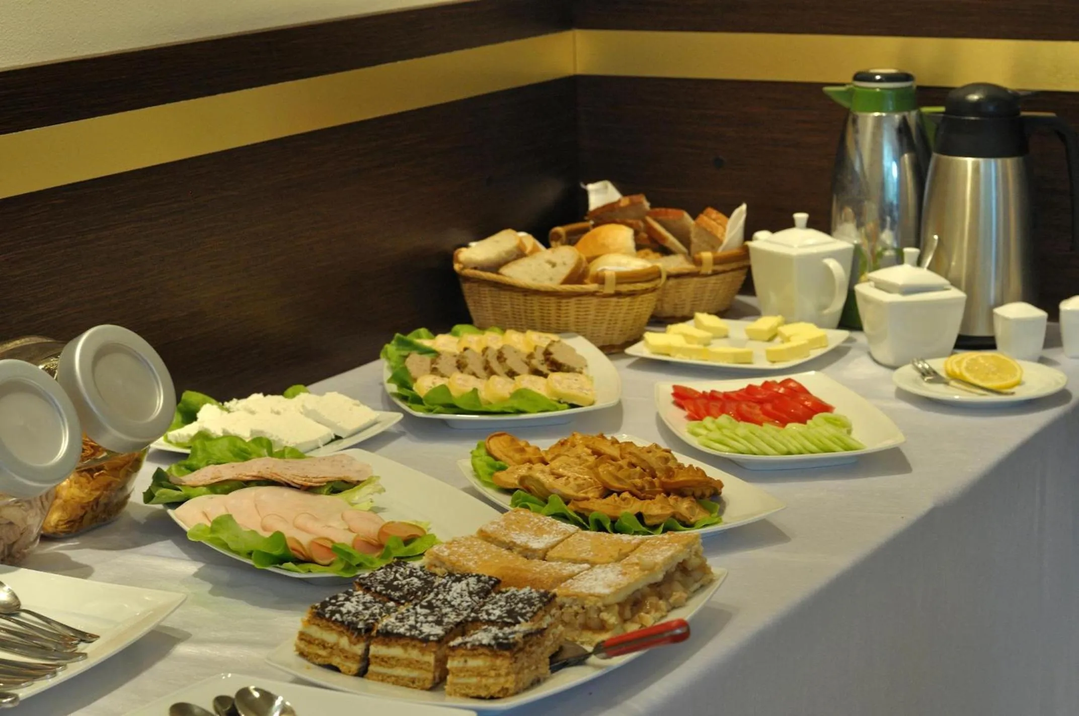 Breakfast in Hotel Orlik