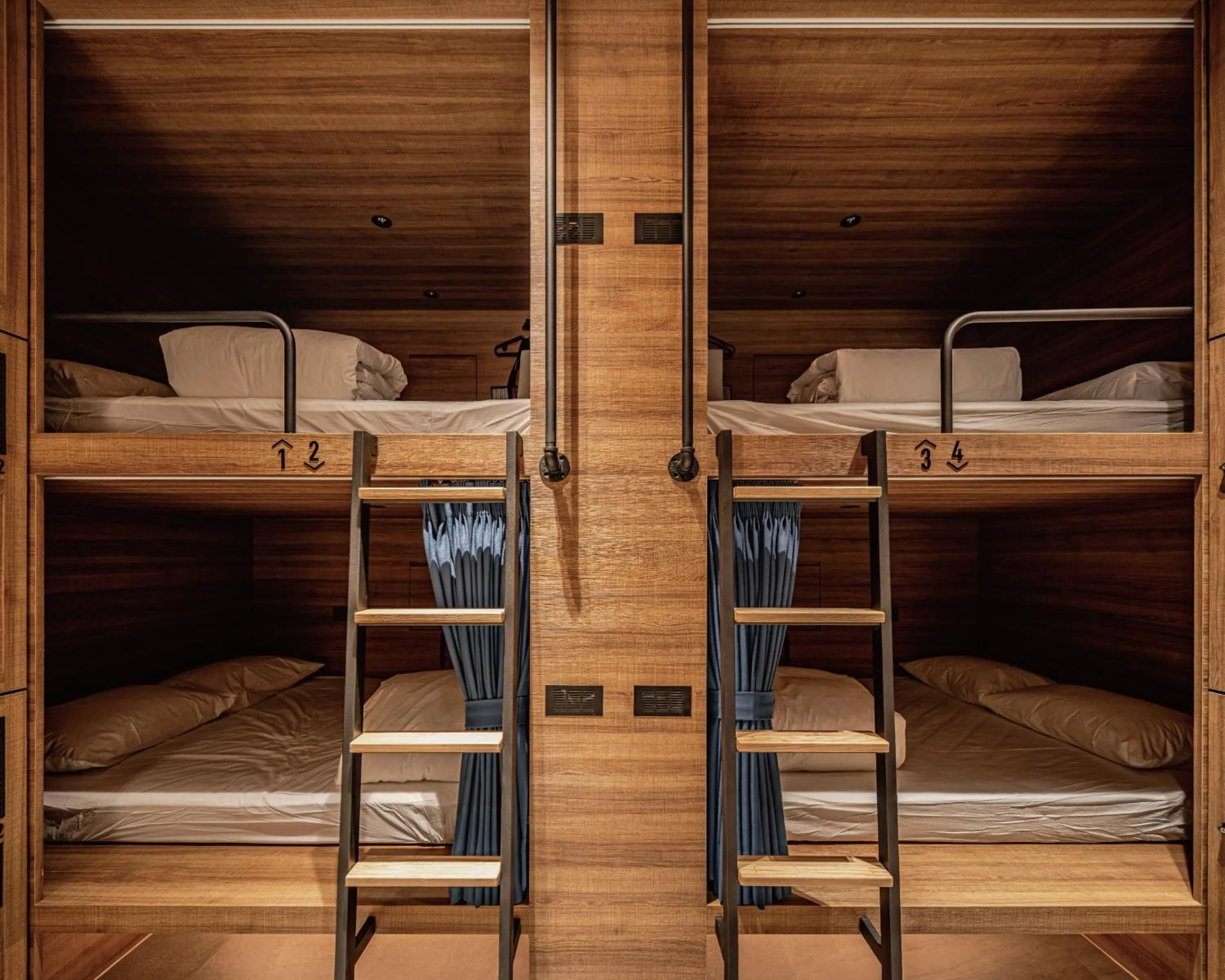 bunk bed in Hotel Leisure 台南行旅-巷弄潮旅