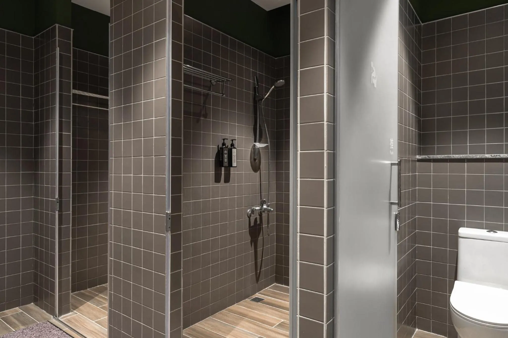 Hotel Leisure 台南行旅-巷弄潮旅