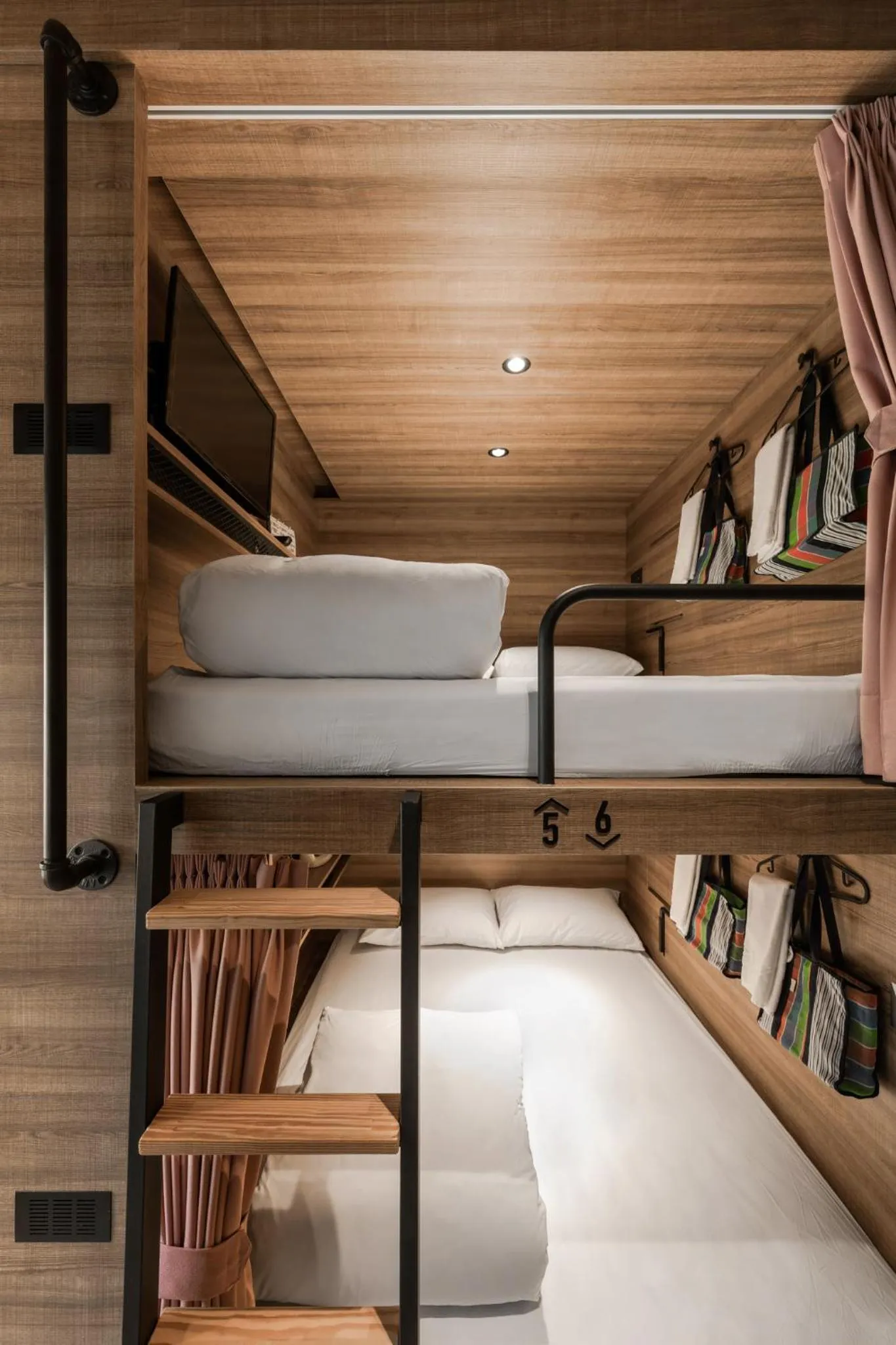 Hotel Leisure 台南行旅-巷弄潮旅