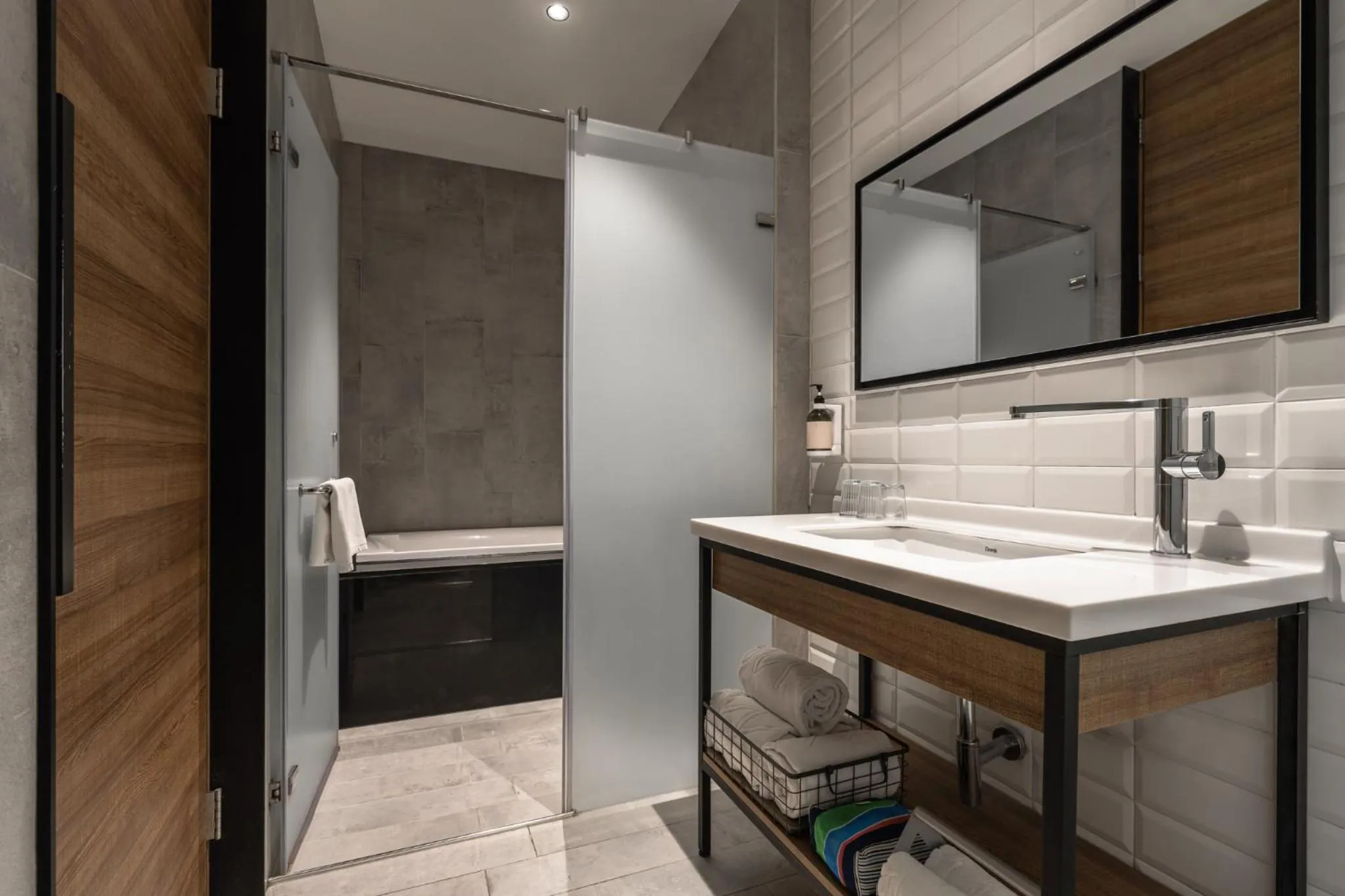 Hotel Leisure 台南行旅-巷弄潮旅