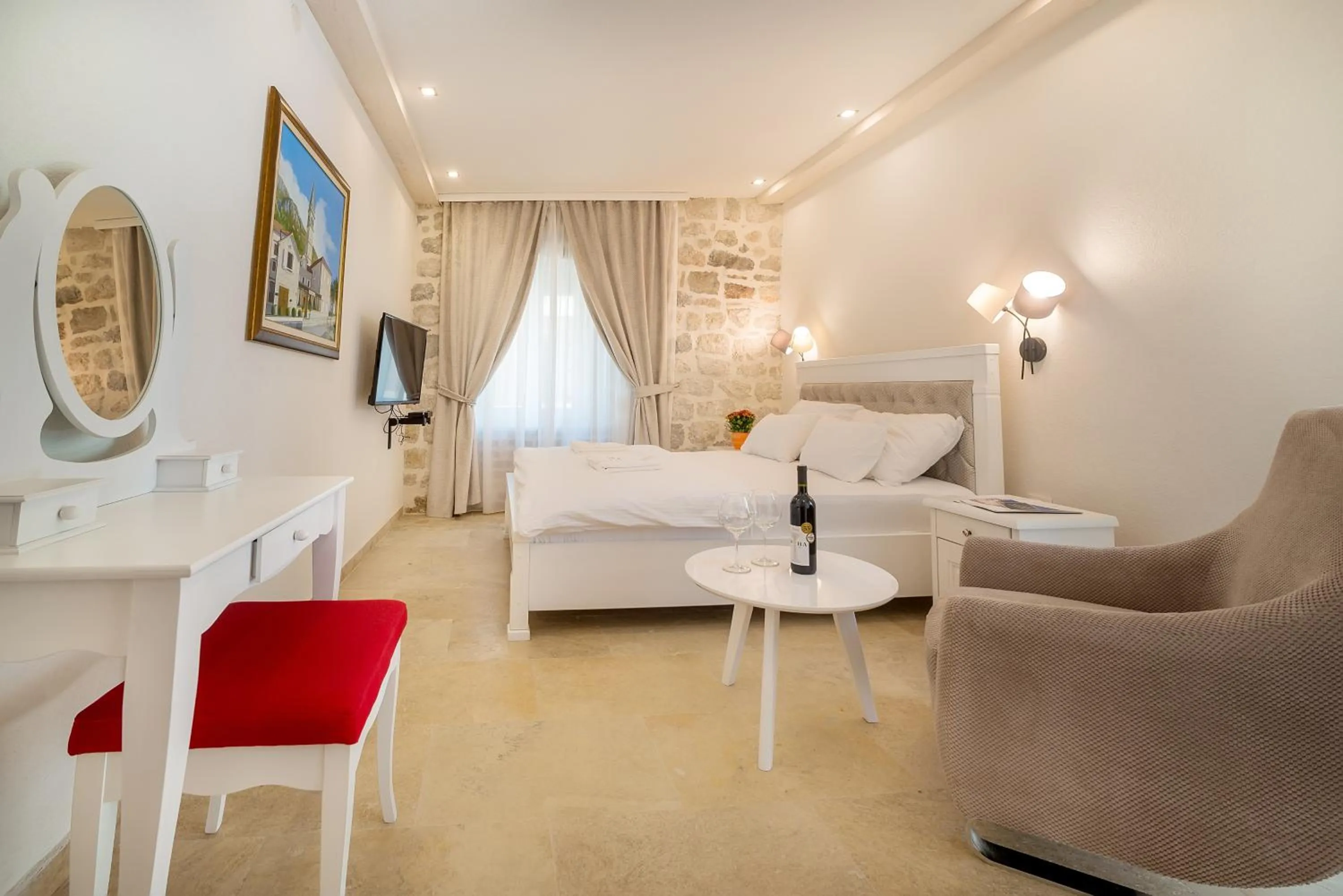 Conte Hotel & Restaurant