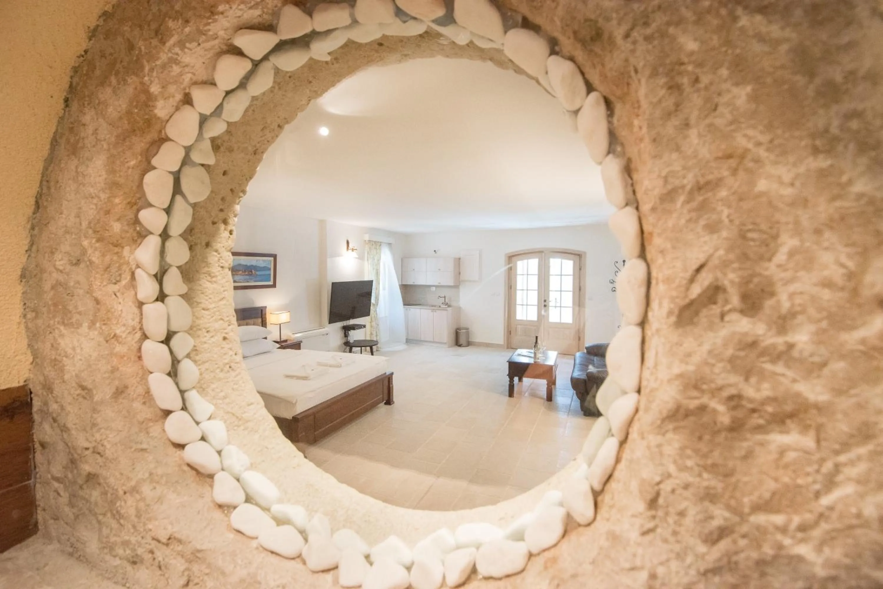 Bed in Conte Hotel & Restaurant