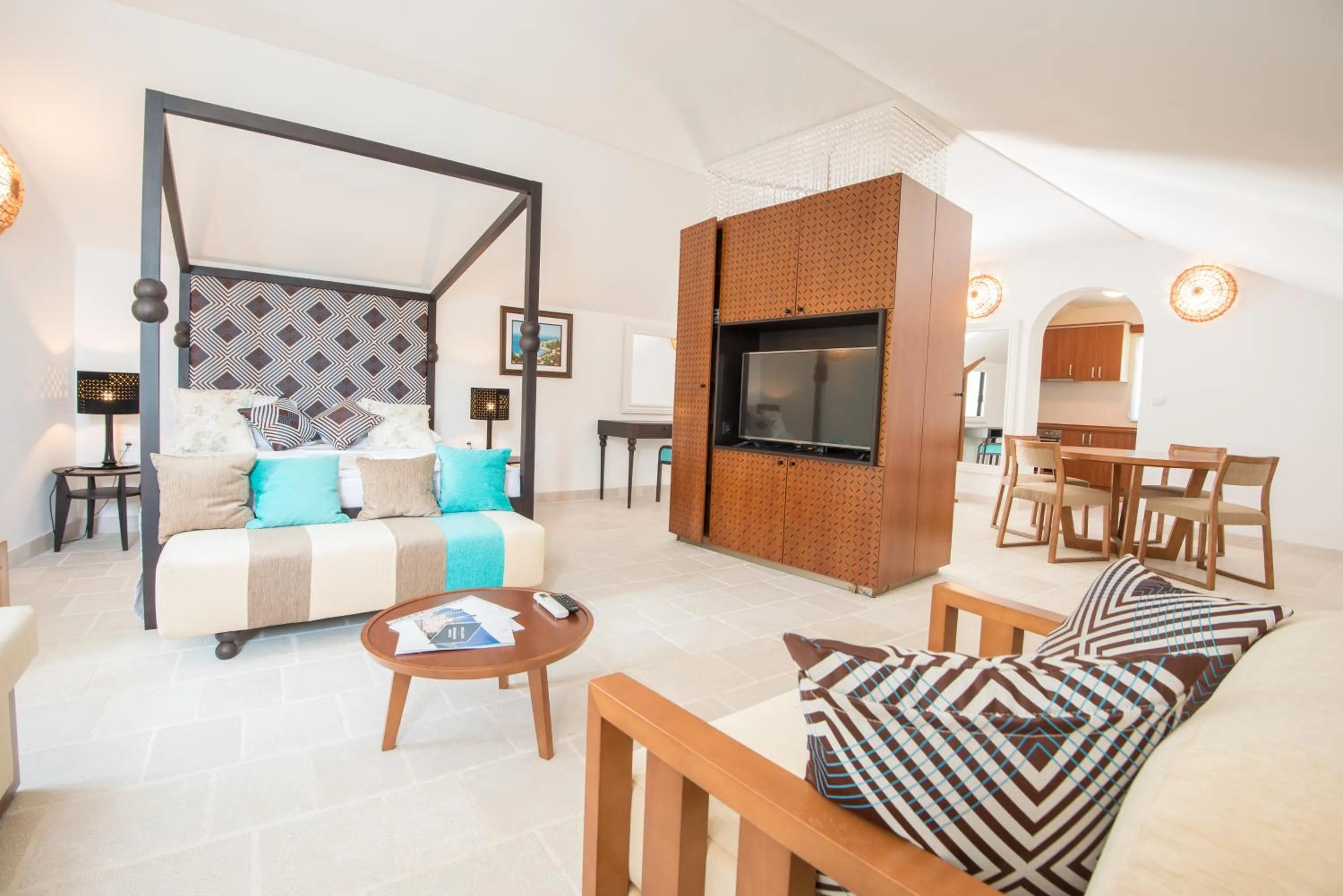 Conte Hotel & Restaurant