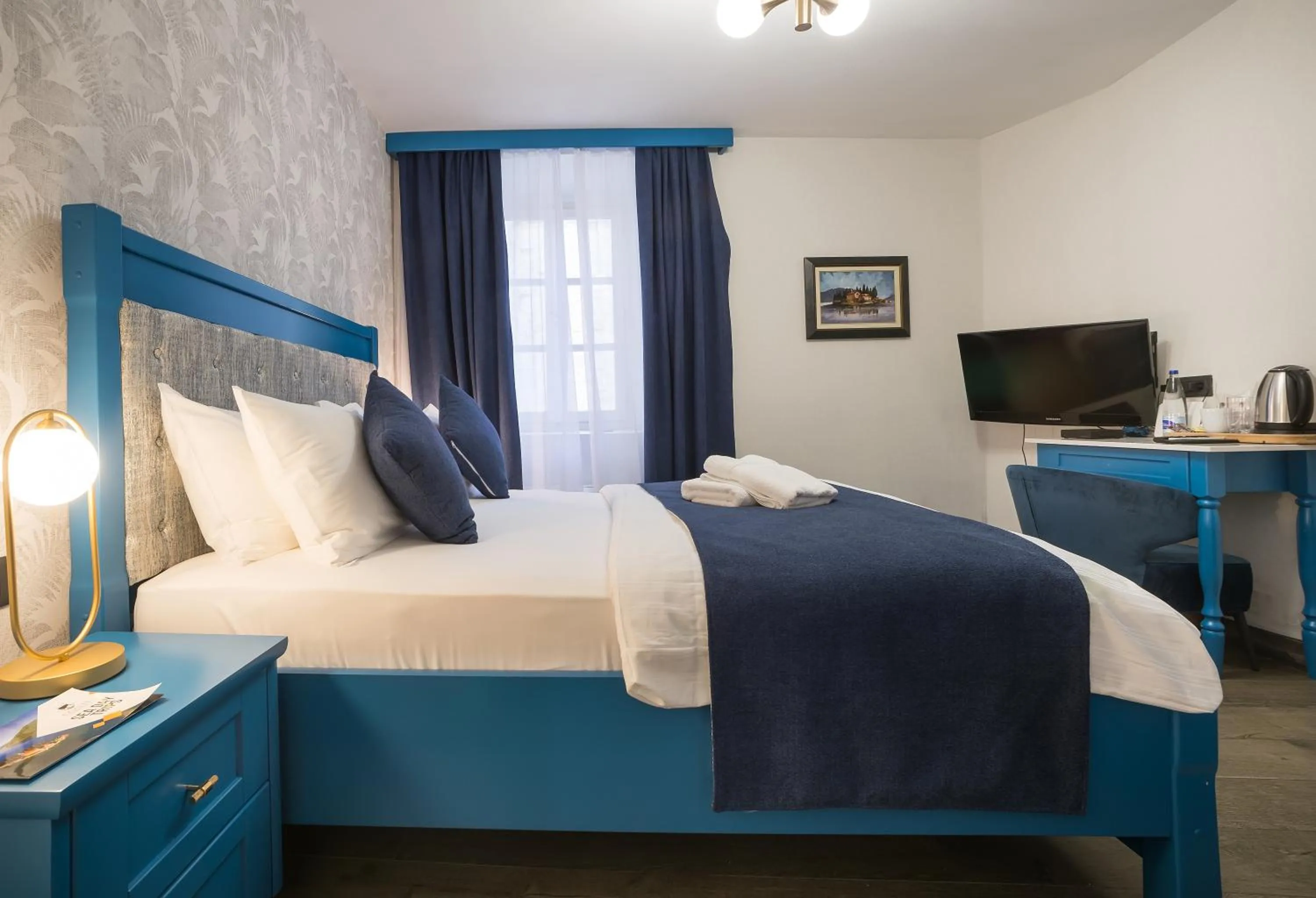 Bed in Conte Hotel & Restaurant