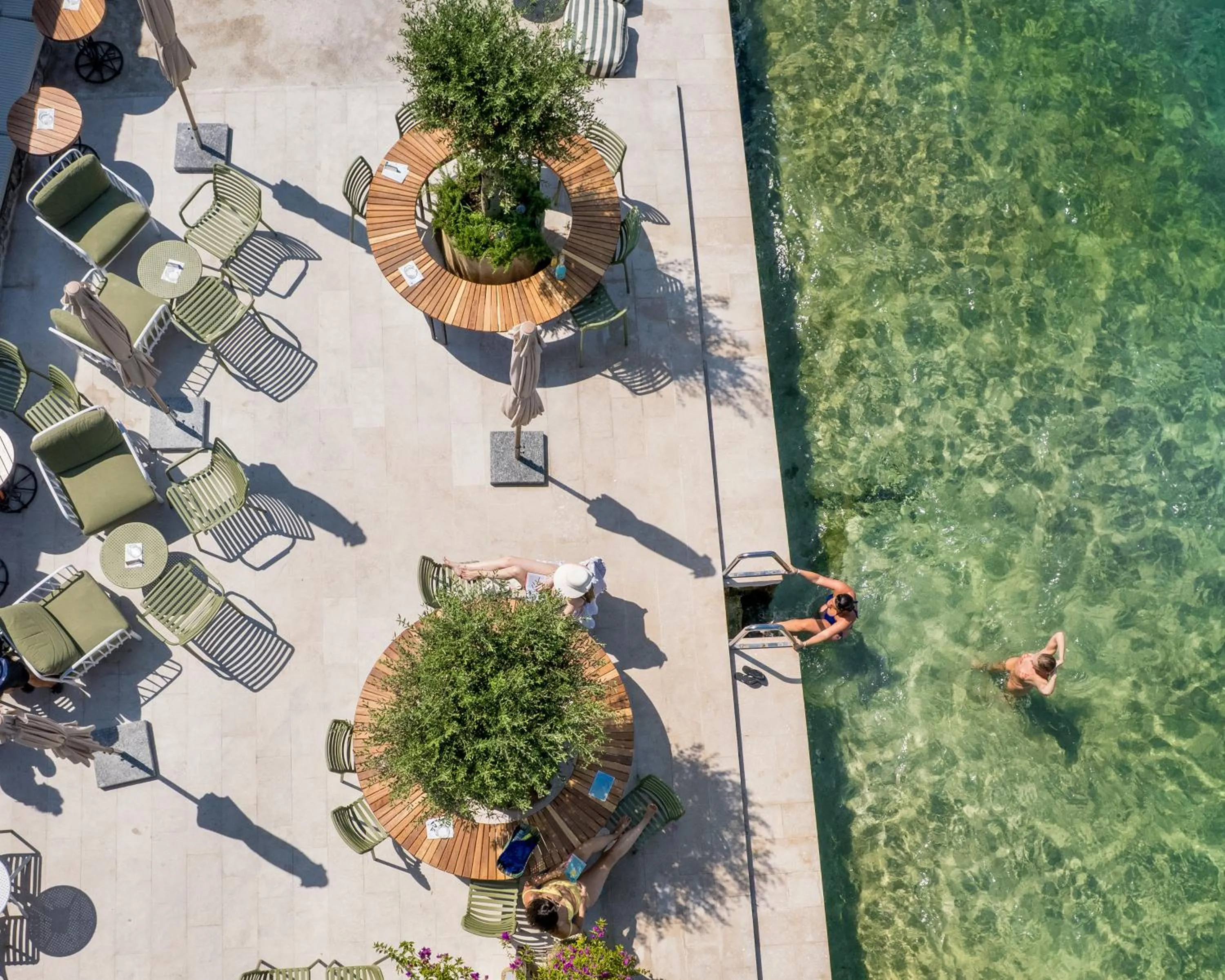 Conte Hotel & Restaurant