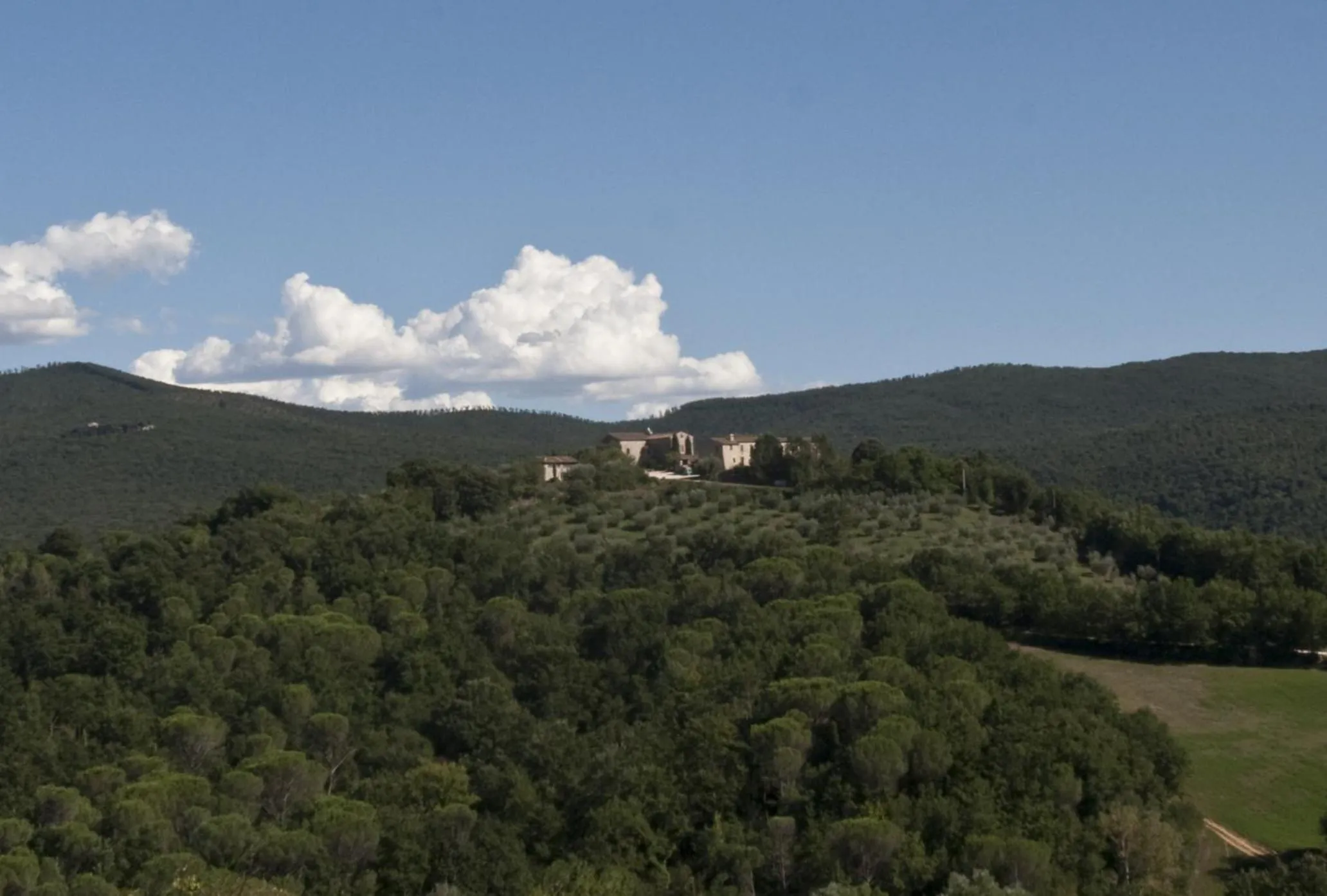 Natural landscape in Villa Montecastello