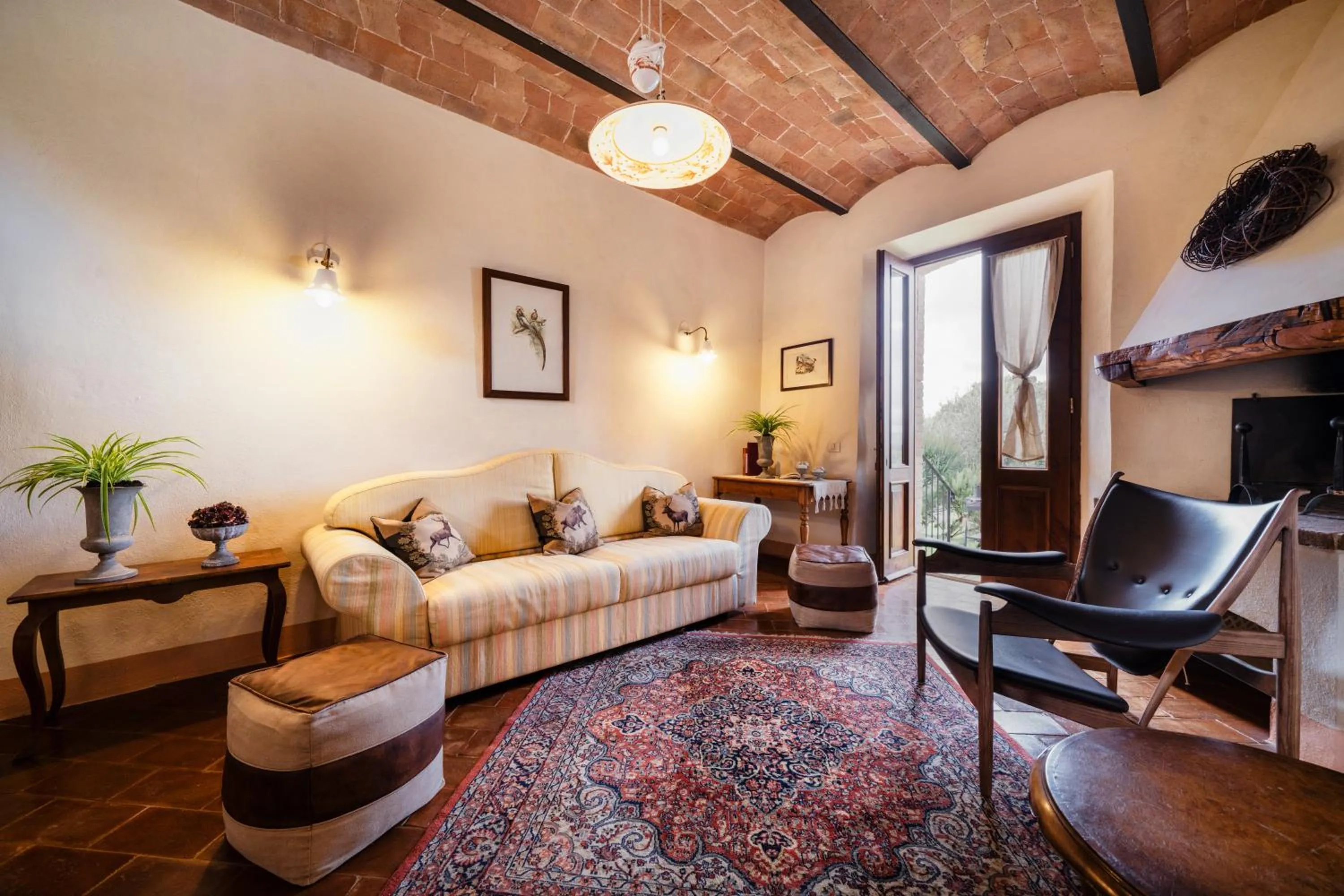 Lounge or bar in Villa Montecastello