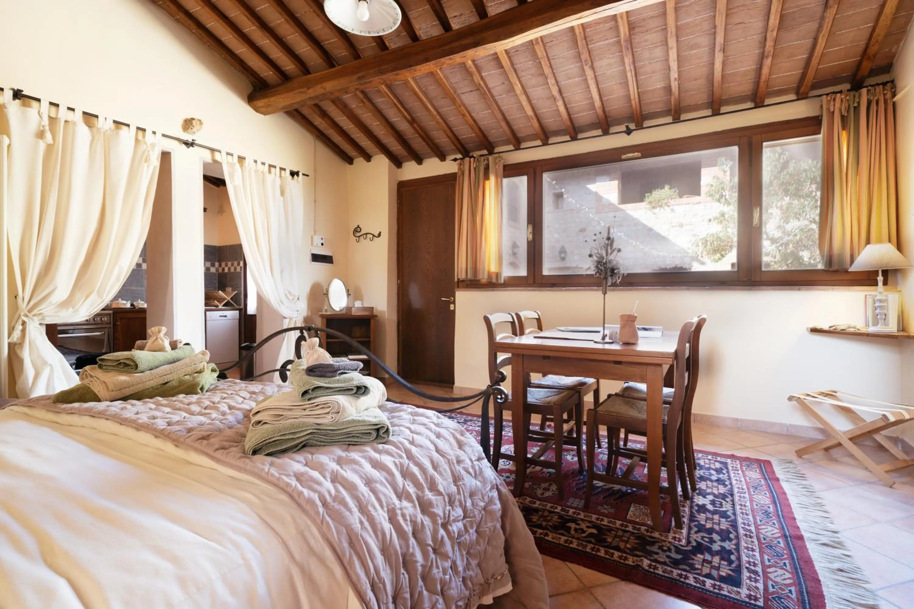 Bedroom, Bed in Villa Montecastello